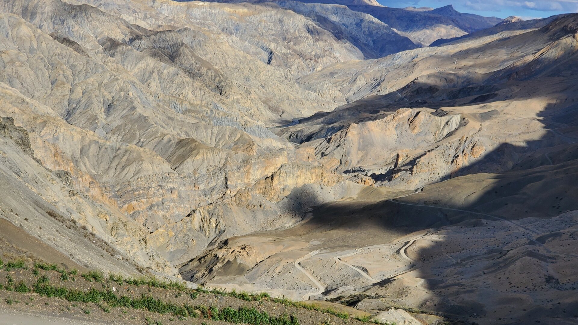 札达县 中国最小的县 香孜乡,隶属于西藏自治区阿里地区札达县,地处