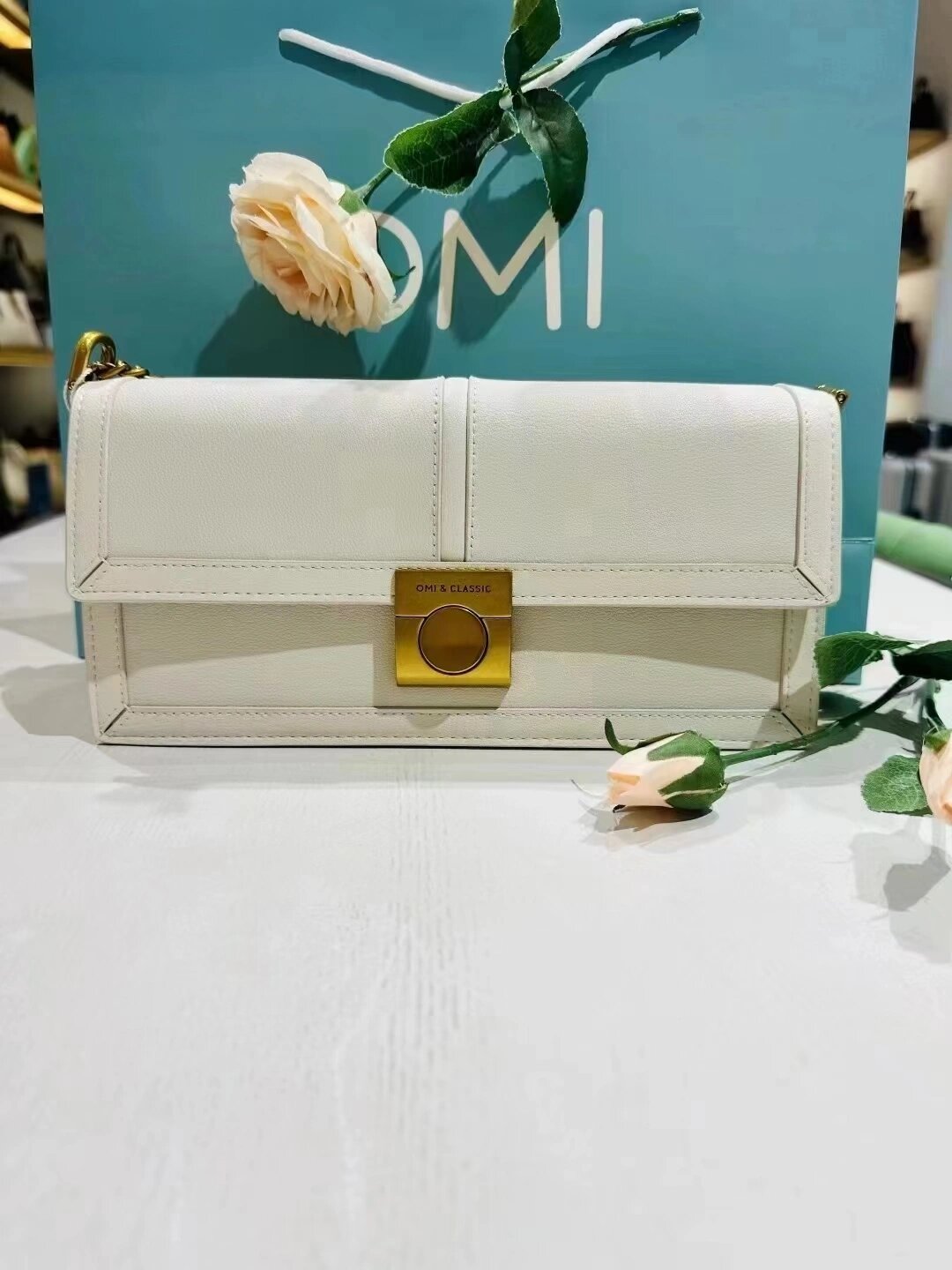 omi欧米女包 omi欧米女包  实体店专柜同款低价正品 2023新款全新包邮