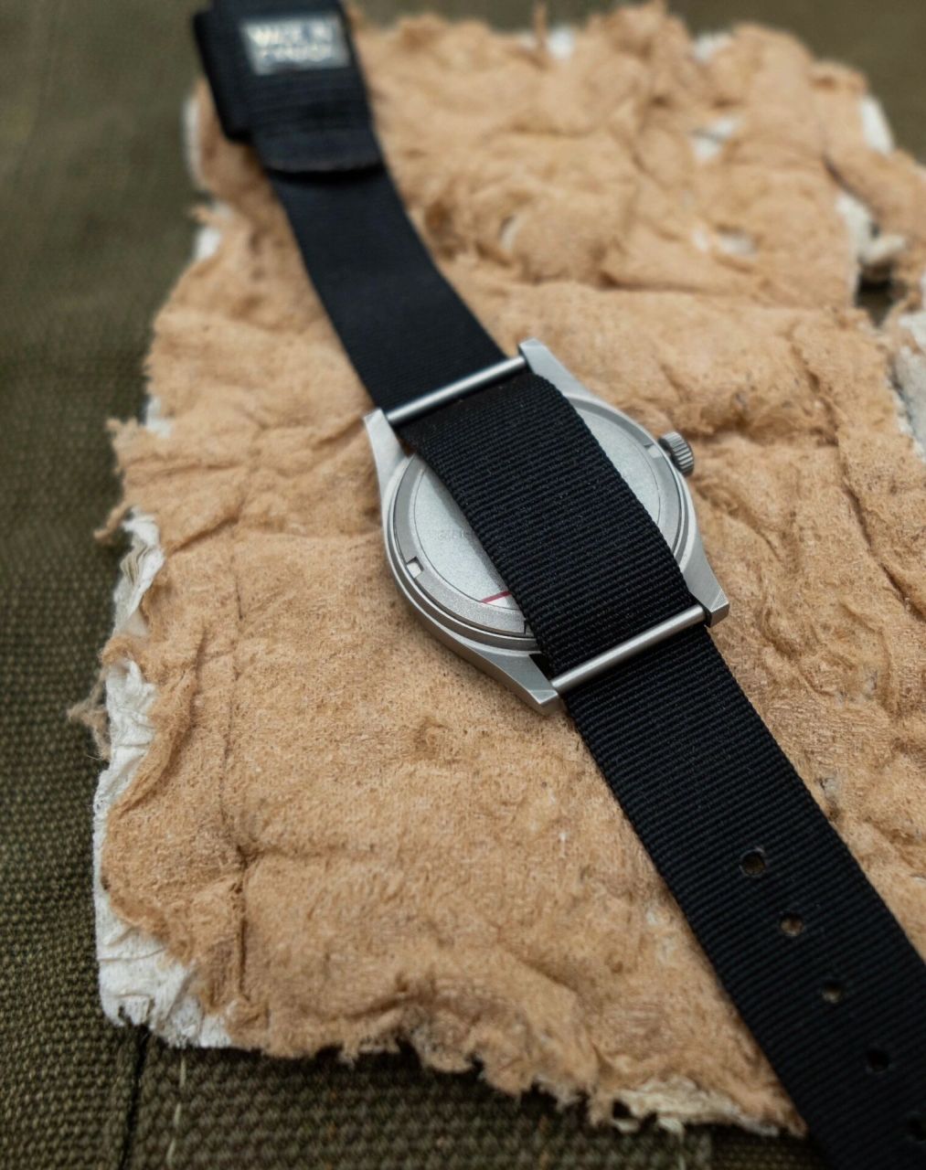 真正的军版军表 1985年gg-w-113空军腕表 军版原品gg-w-113手表,后盖