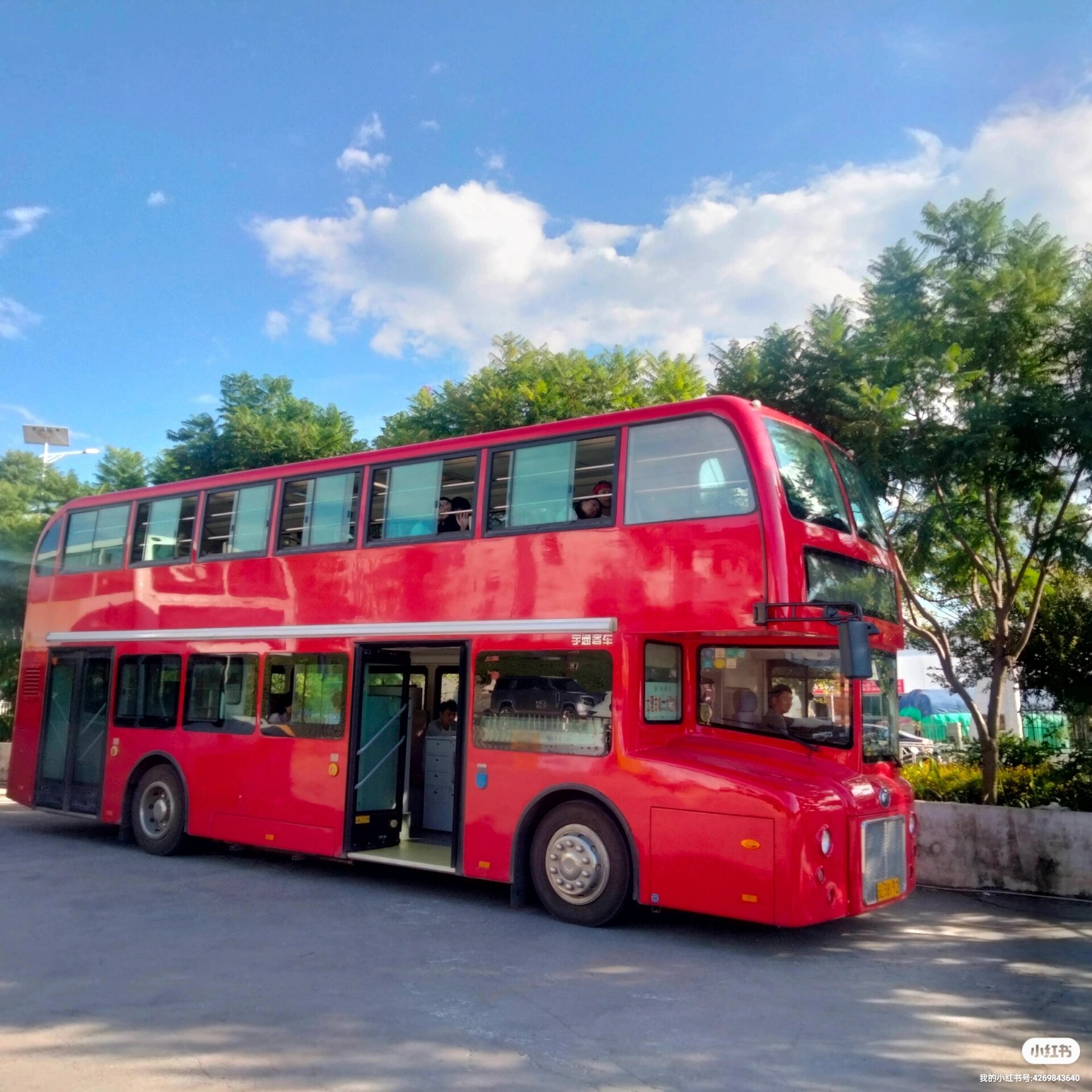 大理环洱海巴士 环洱海巴士权益首次激活后,72小时内可无限次乘坐环