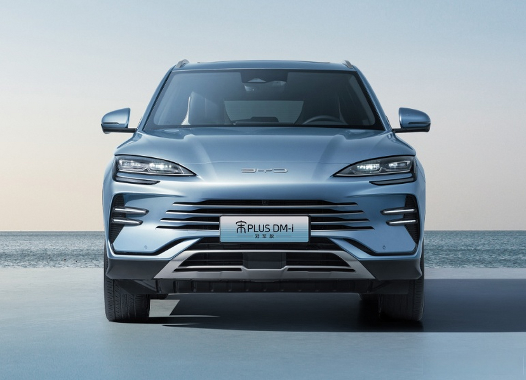 比亚迪宋plus冠军版开启预售 预售价16.98万元起  6月8日,比亚迪宋plu