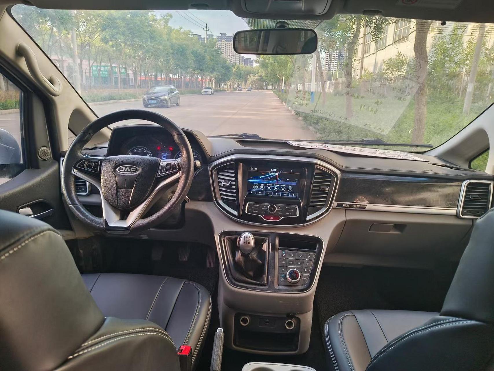 江淮瑞风m4大7座mpv.18年上牌,7万多公里,2.