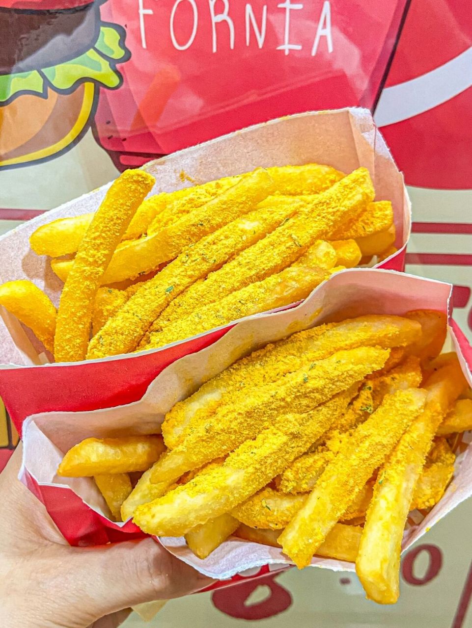 怀着我对仙林的爱去吃了这家汉堡～ 芝士粉薯条93真的很吸引人哎!