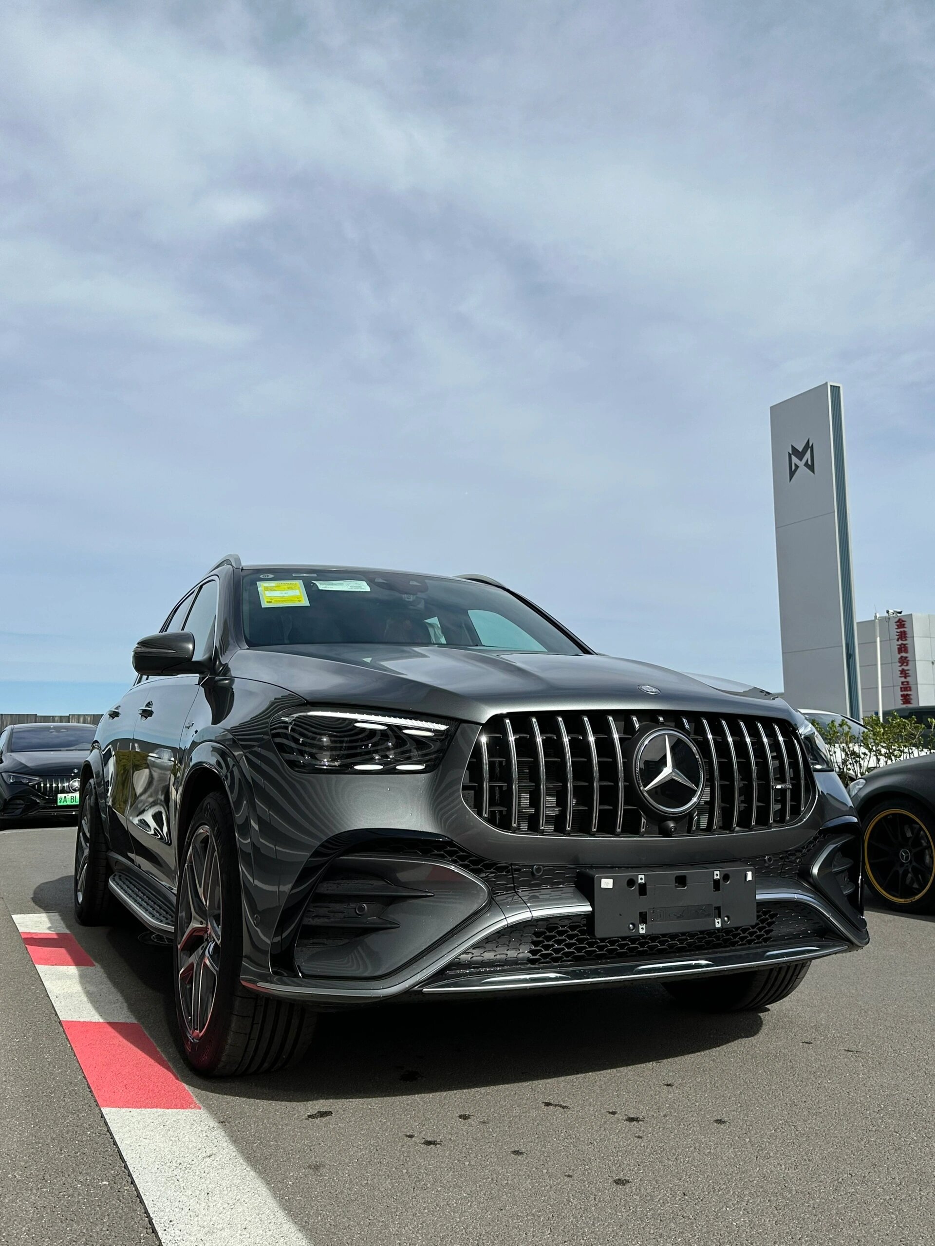 2021款奔驰gleamg53图片