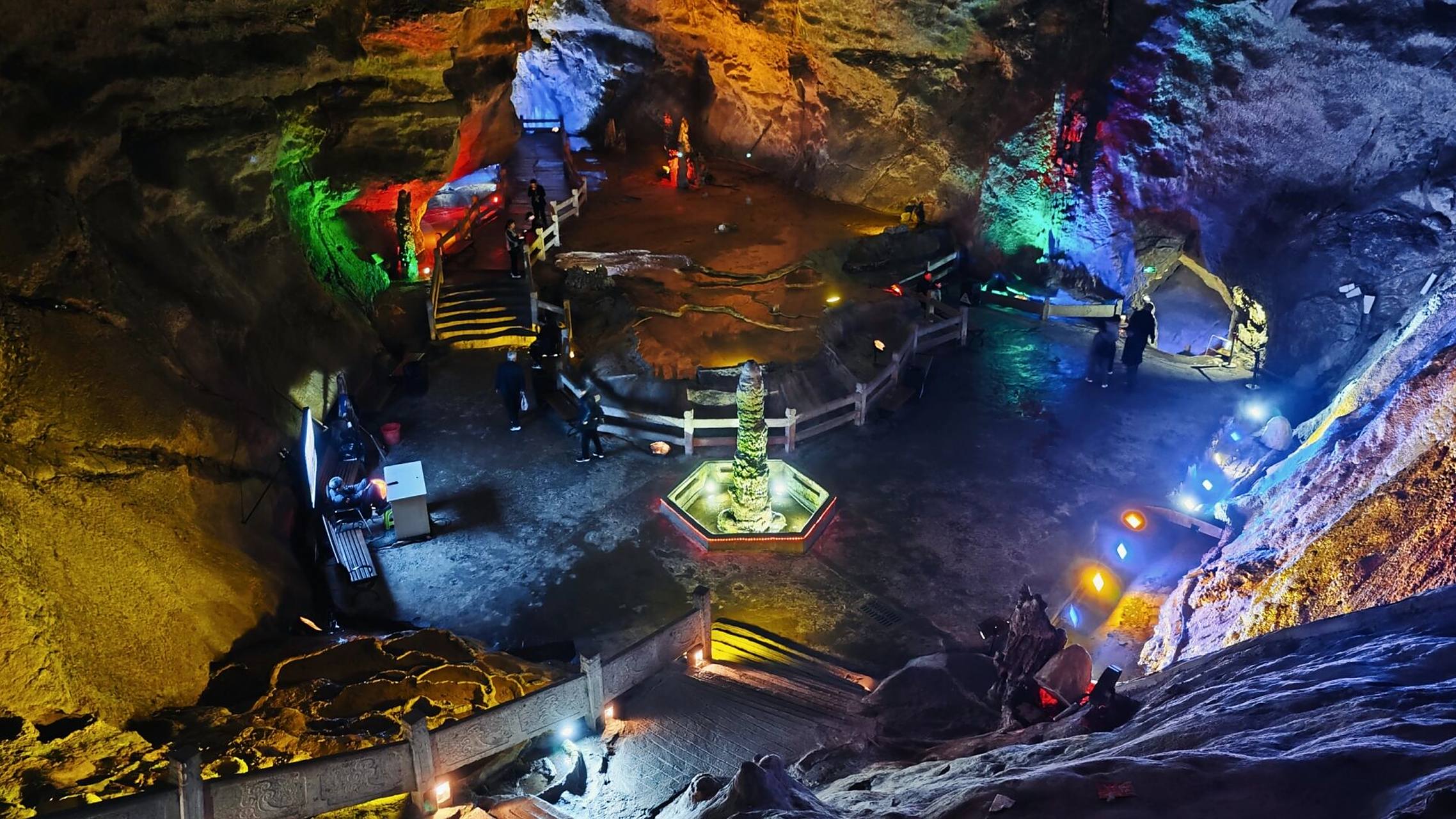 宣城宝藏级景点"广德太极洞" 安徽广德县太极洞,古称"长乐洞","广德