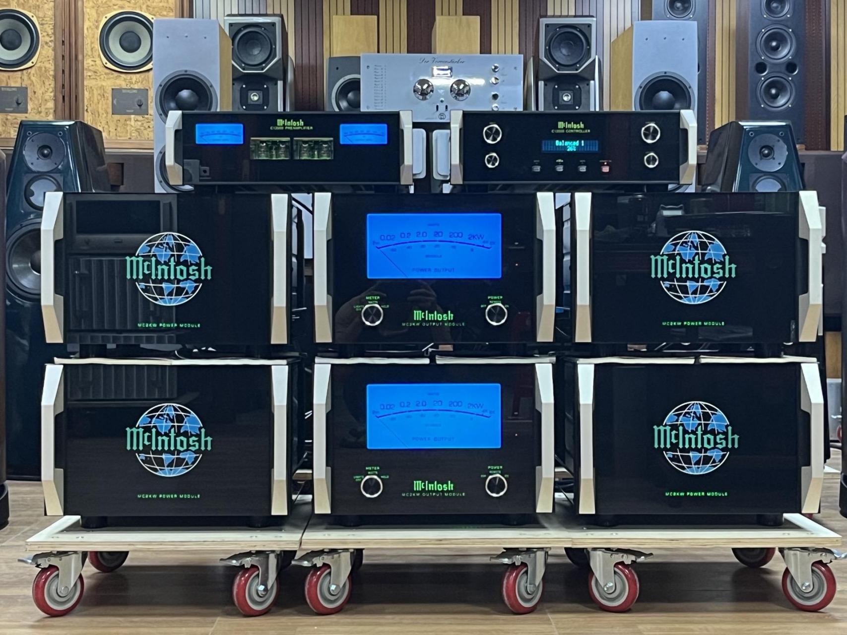 麦景图/mcintosh mc2kw 地球六件套后级   麦景图/mcintosh c12000