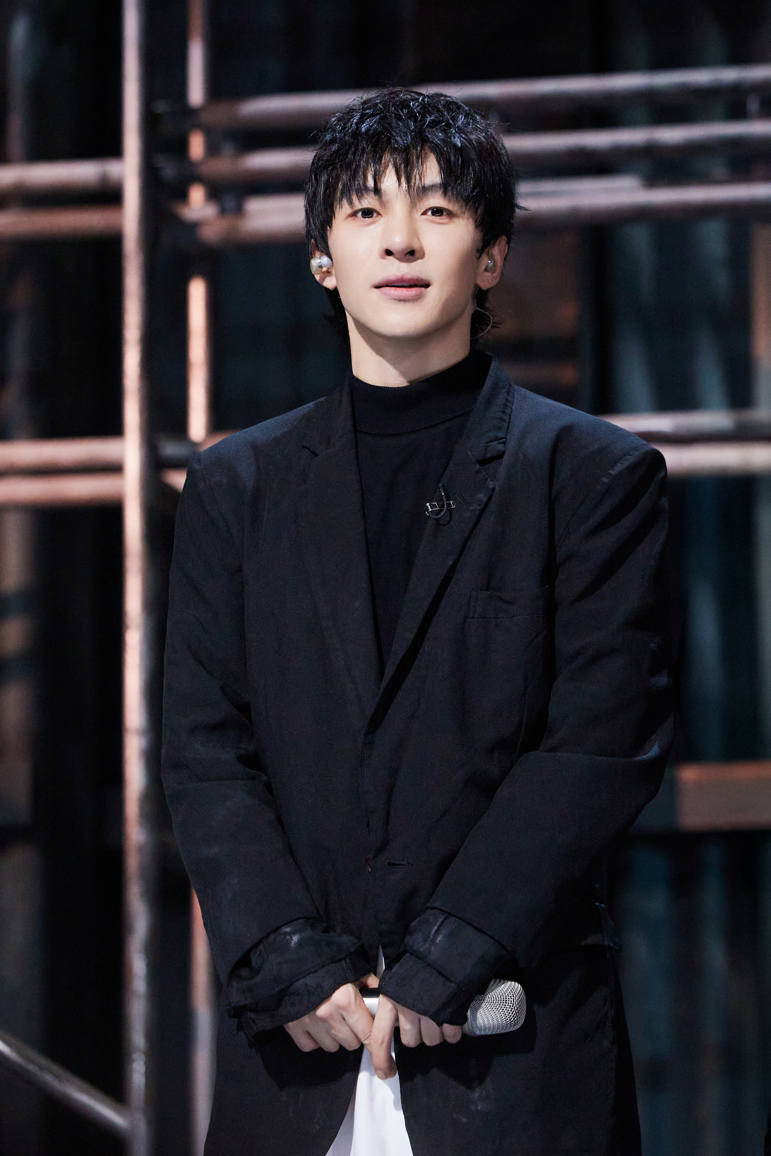 黄潇从飘逸灵动到能量满格,一键切换舞蹈状态!