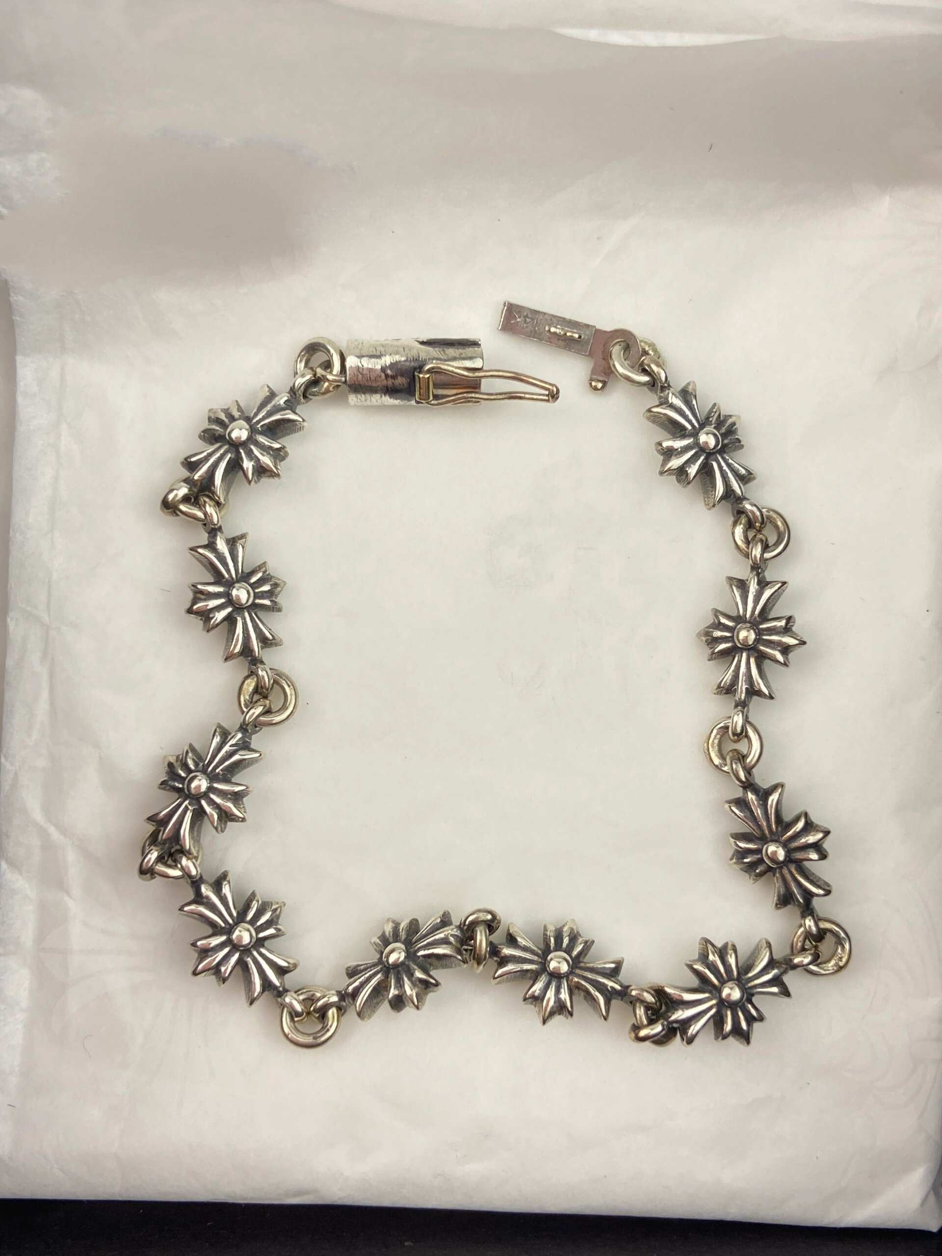 chromehearts克罗心银十字花手链