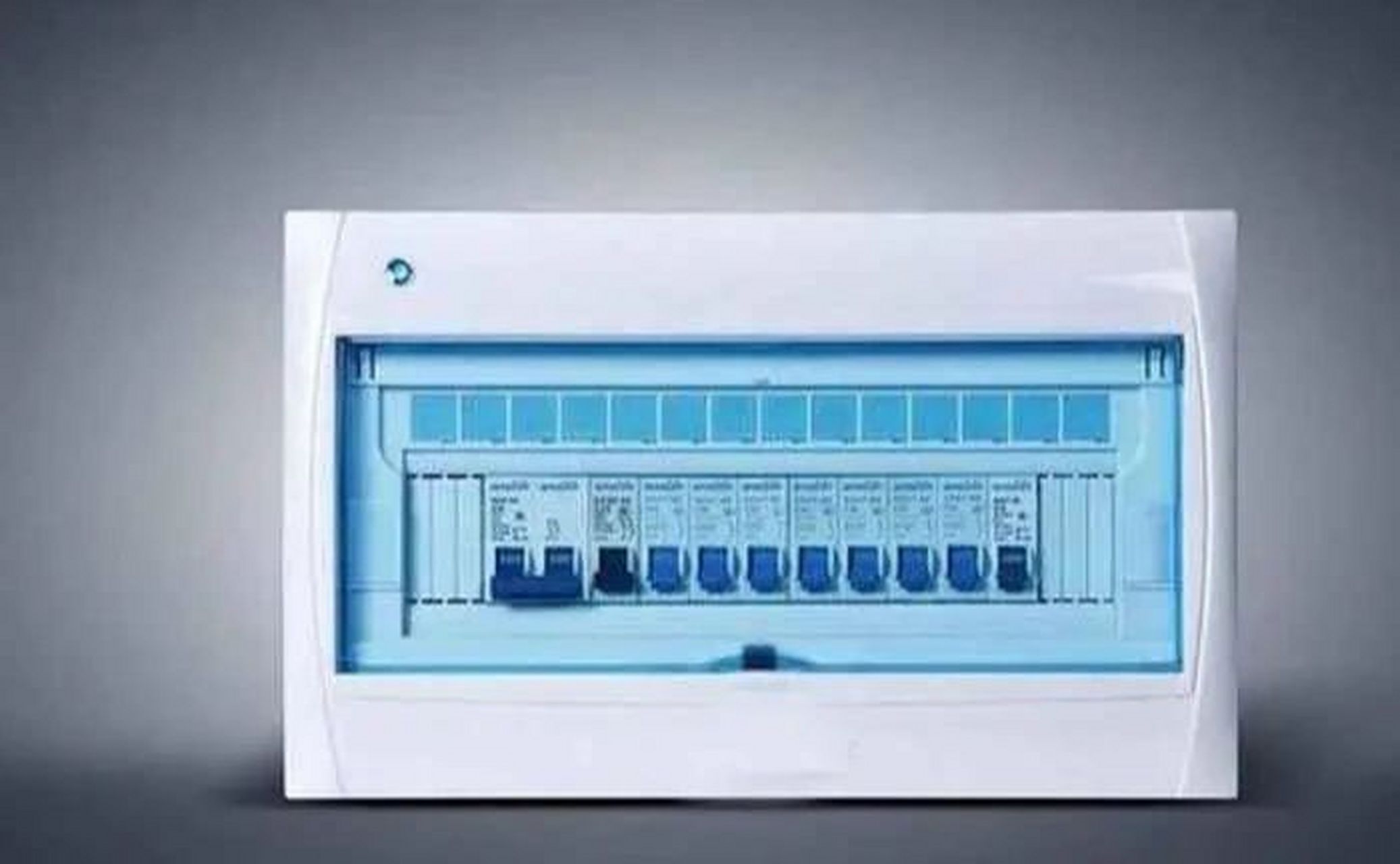 家庭配电箱空开怎么选择 总路用c63a空气开关,总路空气开关下方出线最