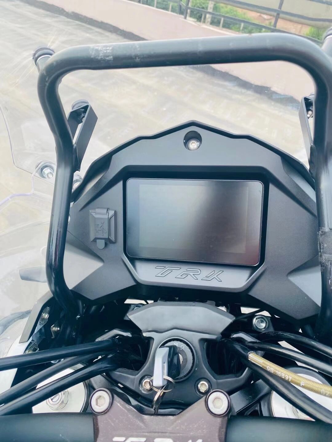 502 2020年上牌  20款贝纳利502  液晶仪表  滑动离合  西户刹车  kyb