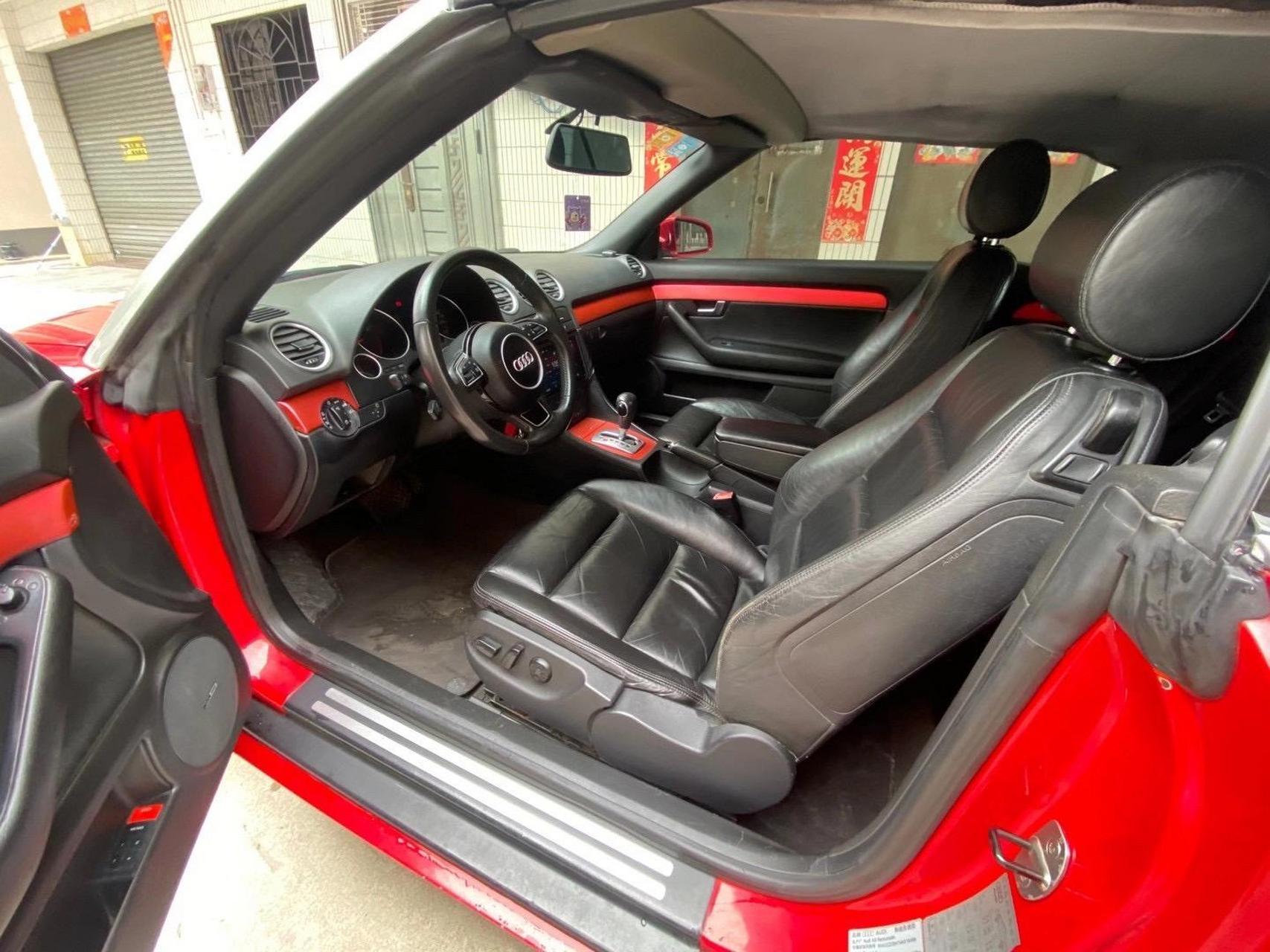 04年奥迪a4敞篷版,手续齐全,随时过户,全车功能正常