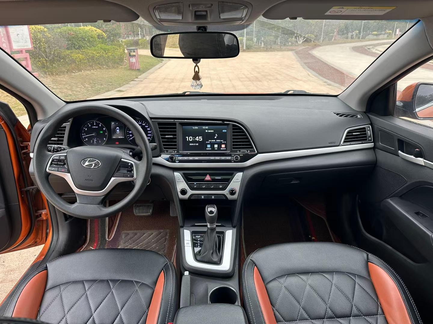 17年上牌,现代领动 自动1