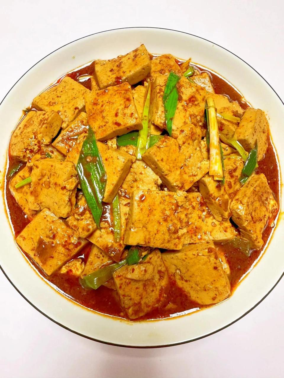 小时候坐席吃的辣子豆腐你有多久没吃了?