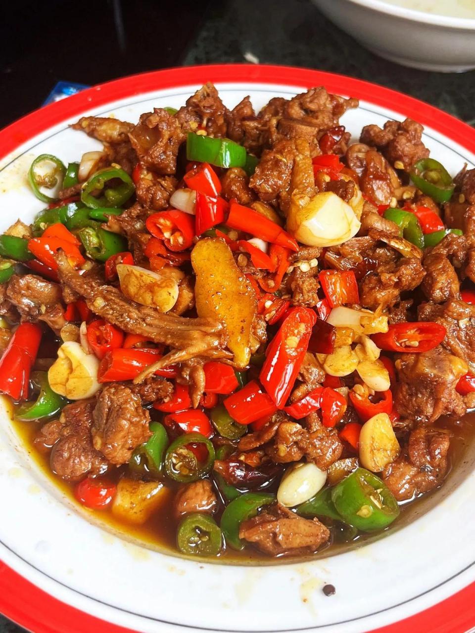 江西小炒鸭,真的好好吃!