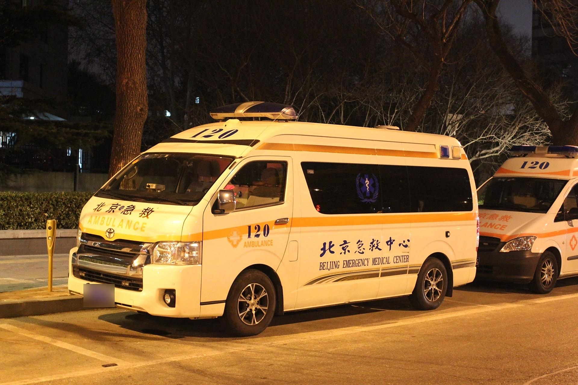 急救车抖音=抖音急救车素材