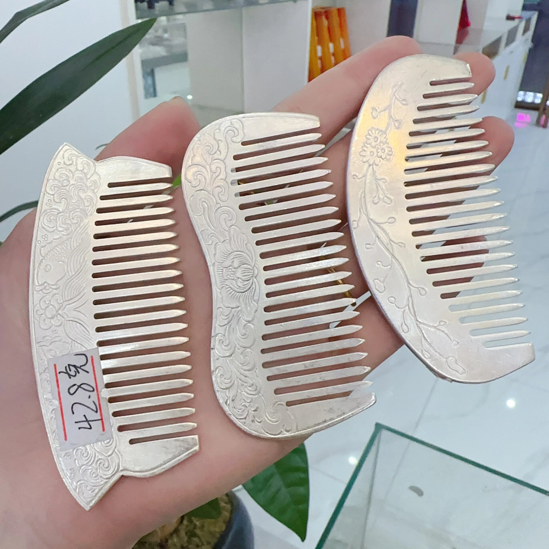 大理手工纯银999梳子银料价出