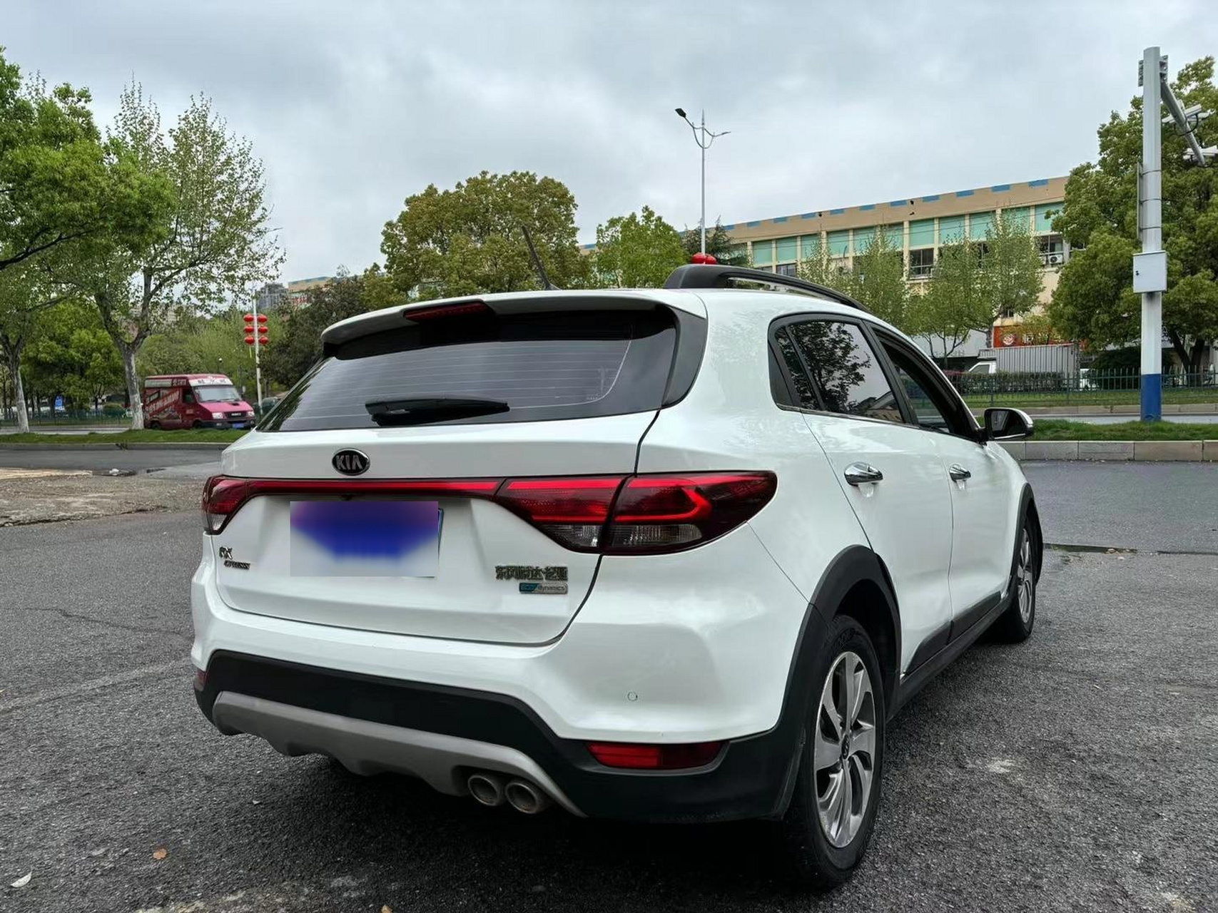 小型suv强烈推荐.19年起亚kxcross