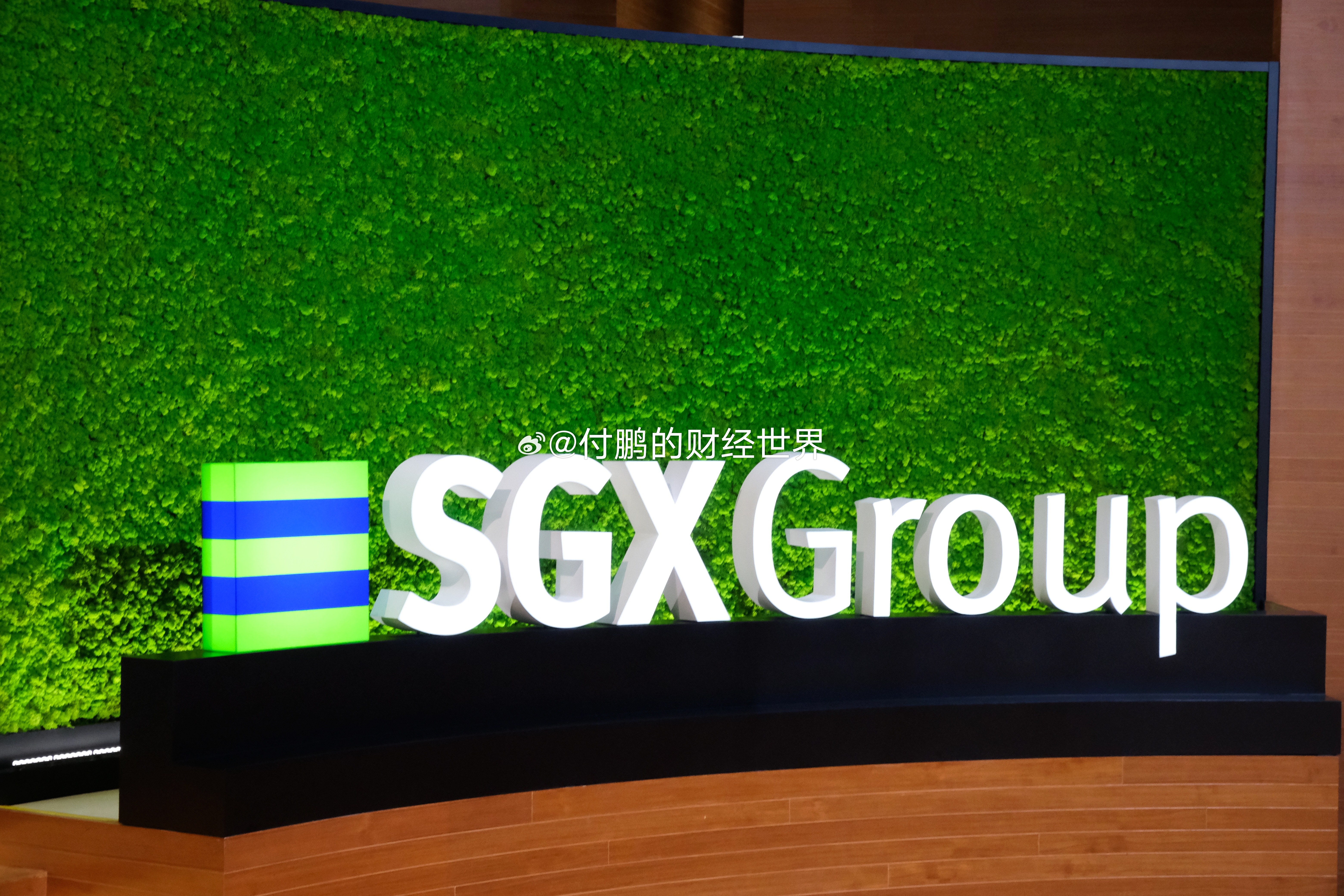 币赢CoinW交易所(币赢交易所简介)