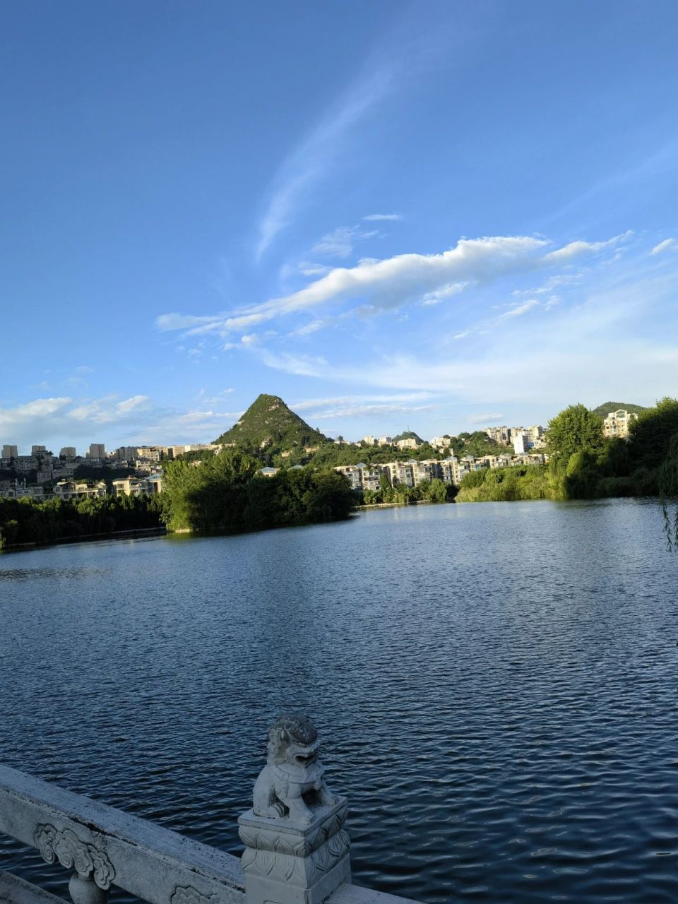 蹲六盘水的小伙伴,打听一下这里的房价.