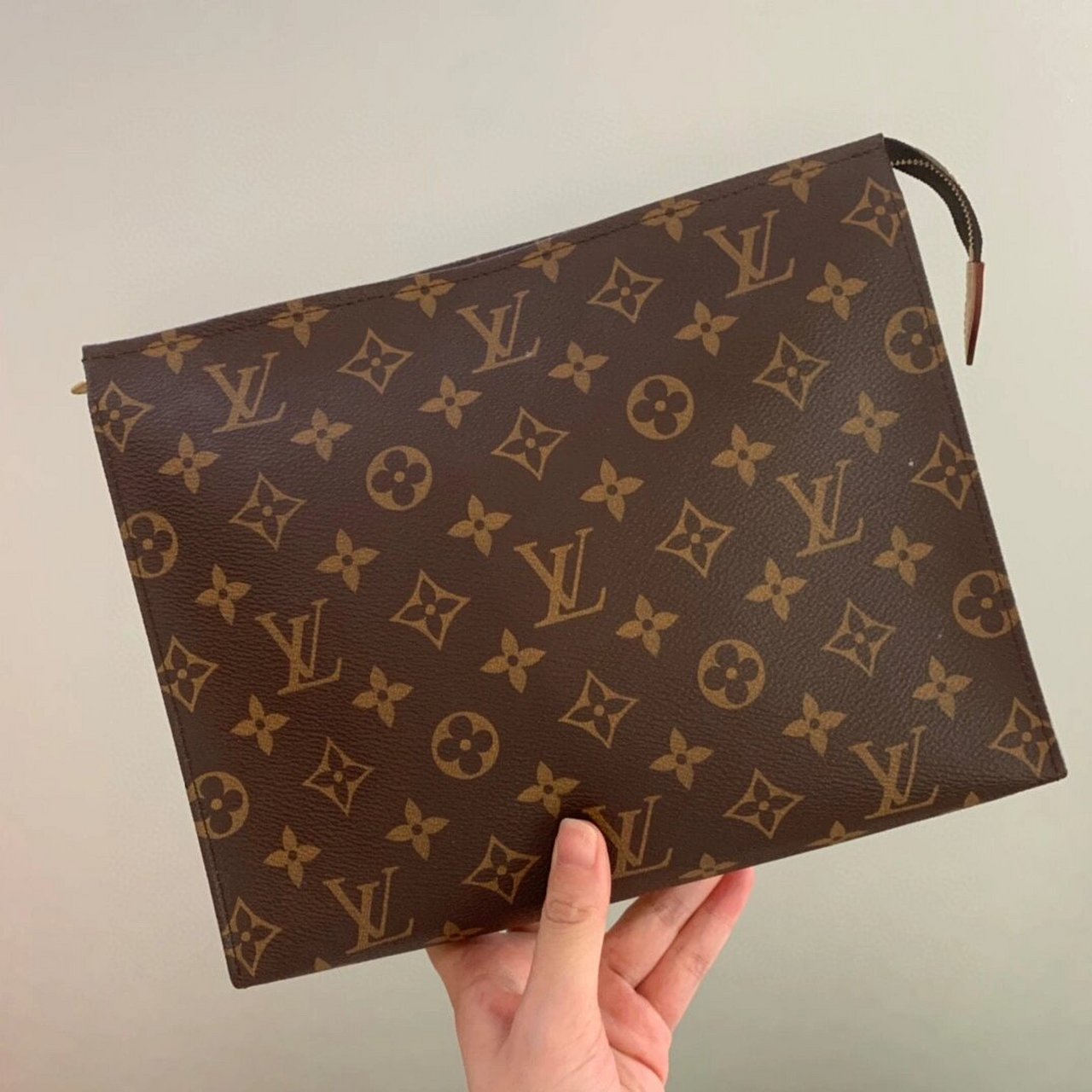 lv|26老花洗漱包 性价比超高 lv 路易威登 老花洗漱包 26尺寸 99宝