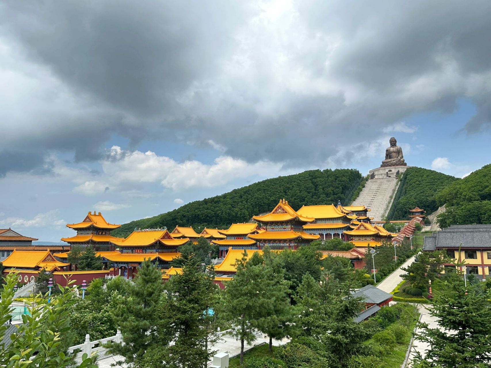 【敦化|六鼎山-金鼎大佛】 真的好美好美!