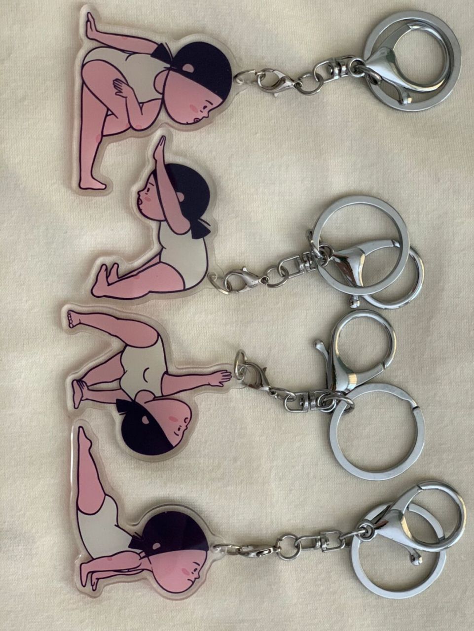 大家找找藏在我房间中的二狗吧! 猜猜一共多少个?