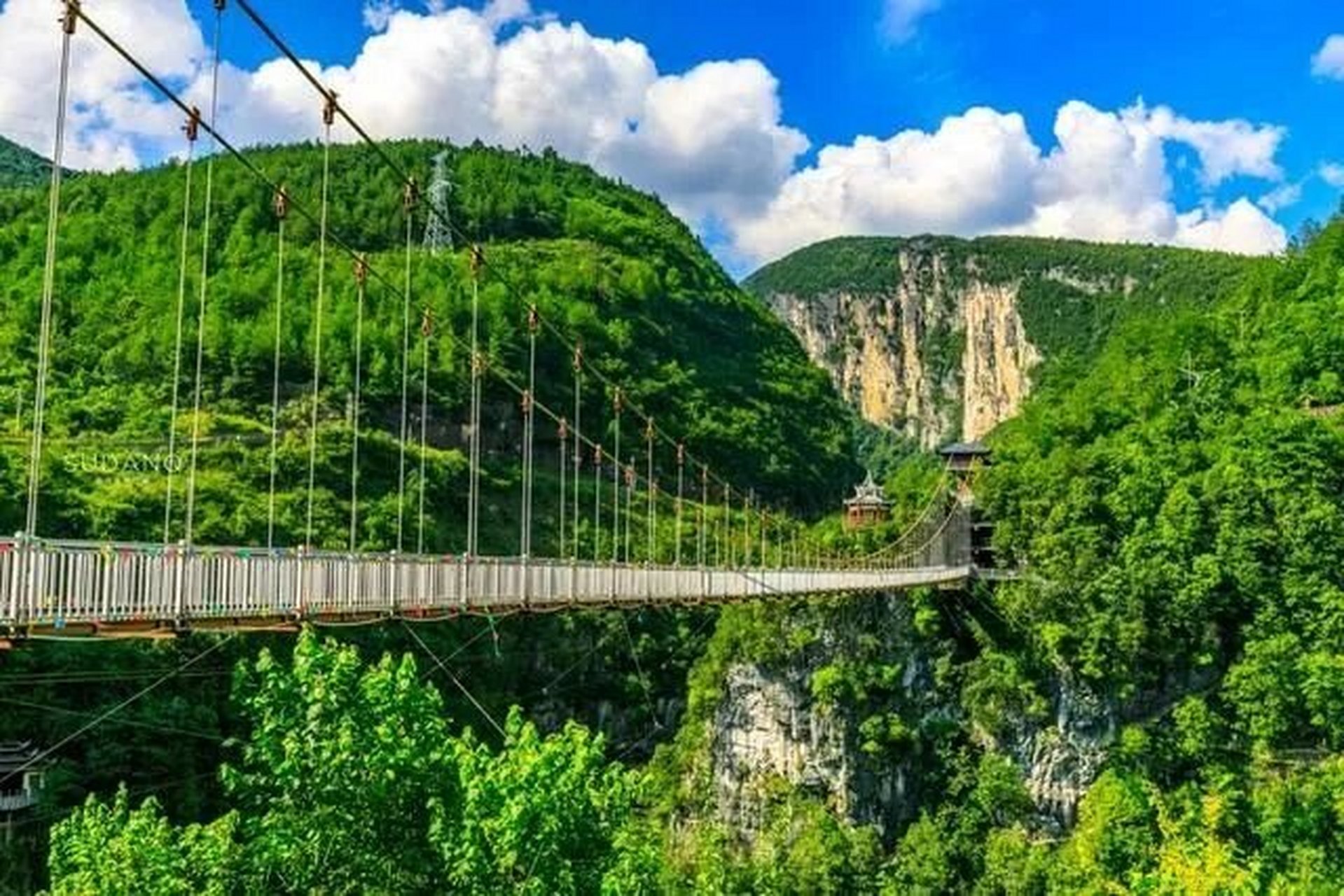 野三关附近旅游景点图片