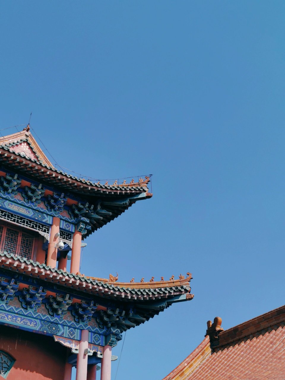 卧龙山,坐落在唐山市遵化市娘娘庄下峪村.