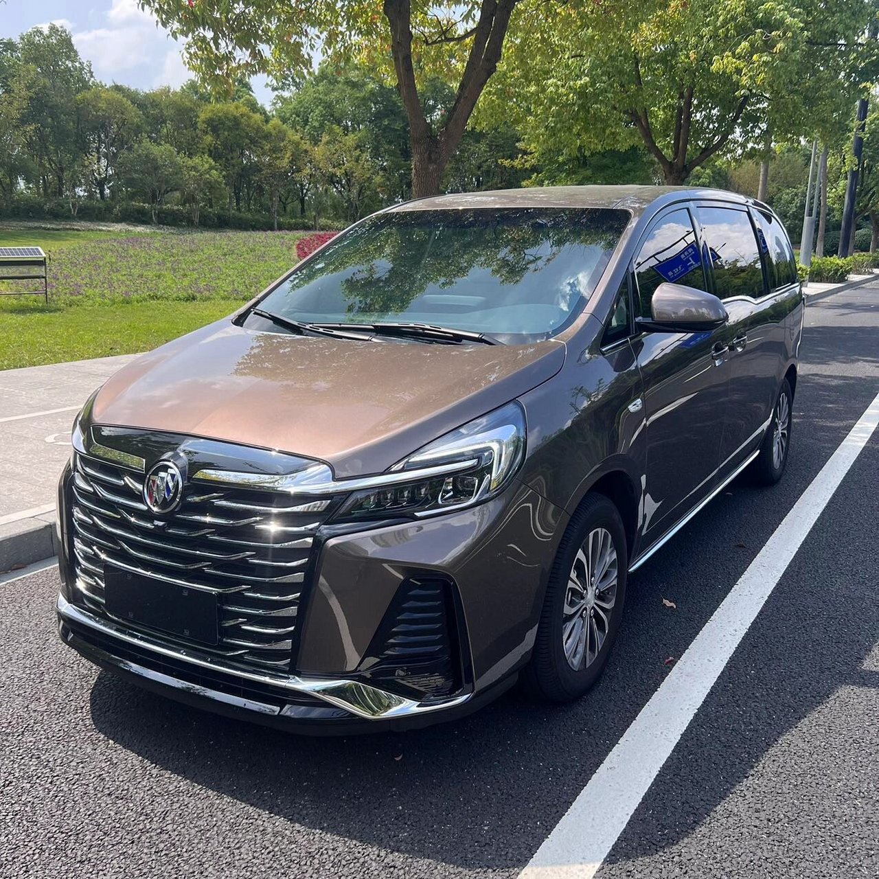 别克gl8 mpv界的扛把子 杭州商务车出租gl8杭州gl8包车 杭州别克gl8