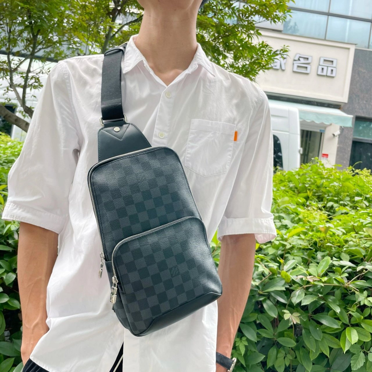 lv avenue系列 男士胸包 斜挎包 lv avenue系列 胸包斜挎包 黑棋盘格