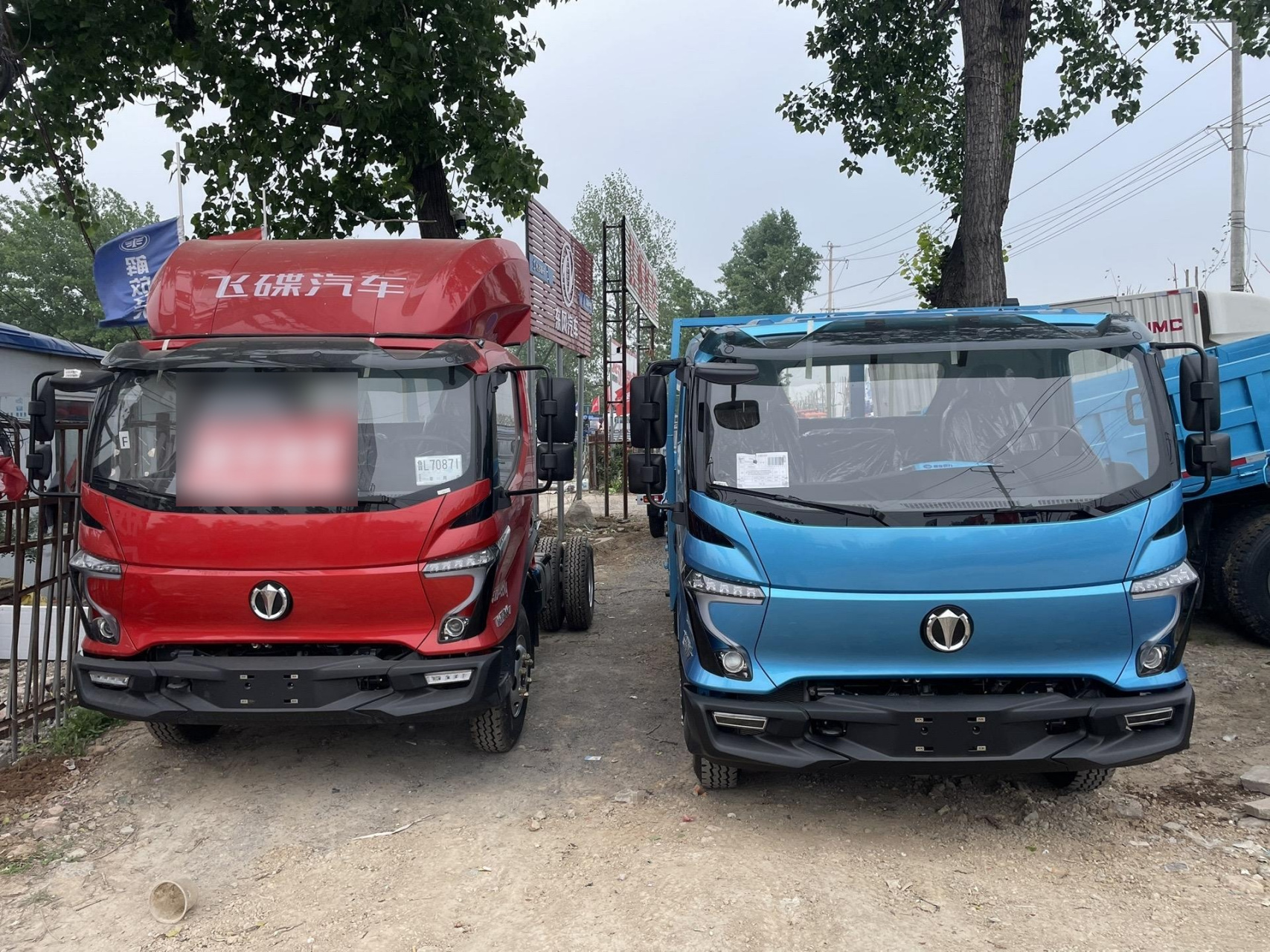 新车到店五征飞碟w7,双层大梁,法士特八档变速箱,锡柴发动机,工程帮