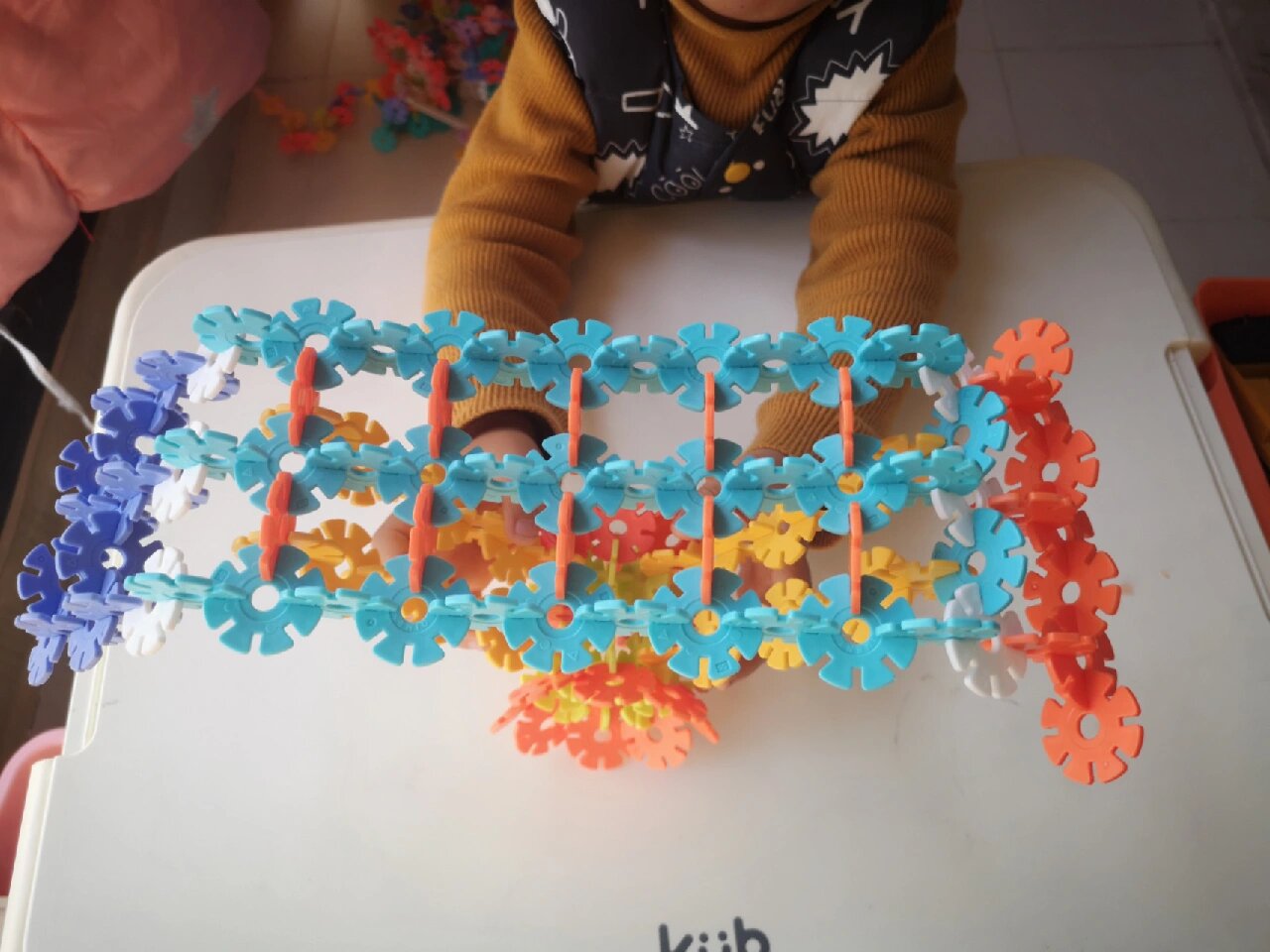 雪花片版轮船,和孩子一起做手工