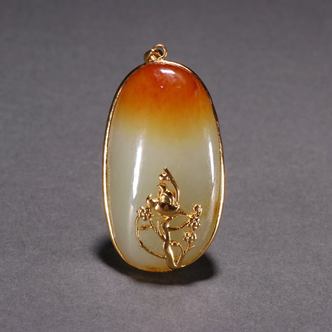 回流 和田玉包金挂坠 规格:高5.3㎝宽2.9㎝厚1.7㎝重40g