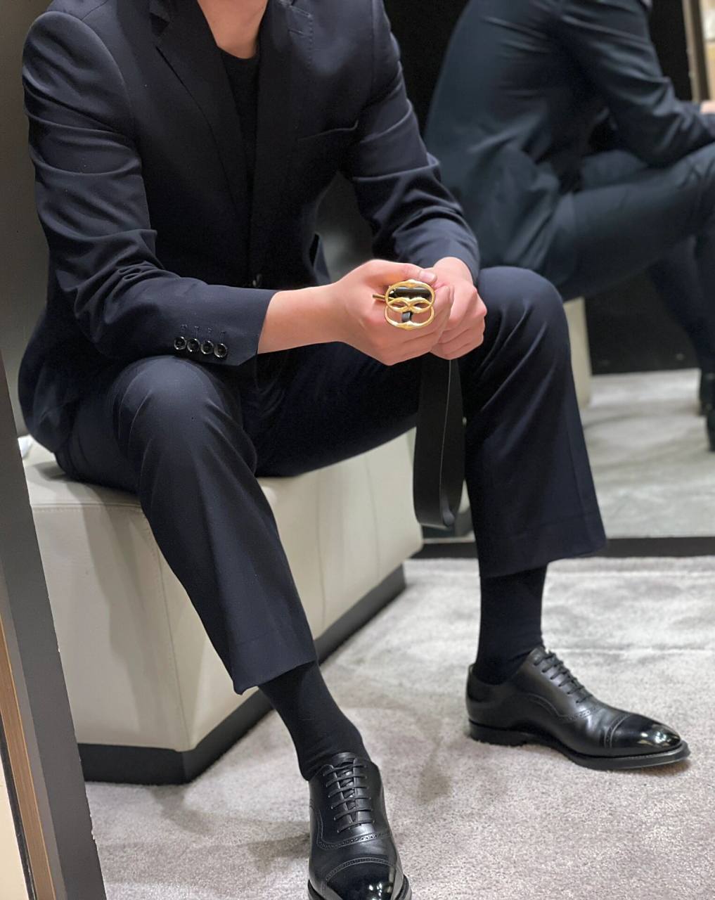 bally全新logo 正装皮鞋 正装皮鞋黑袜的气质永远不会让人失望 同一件