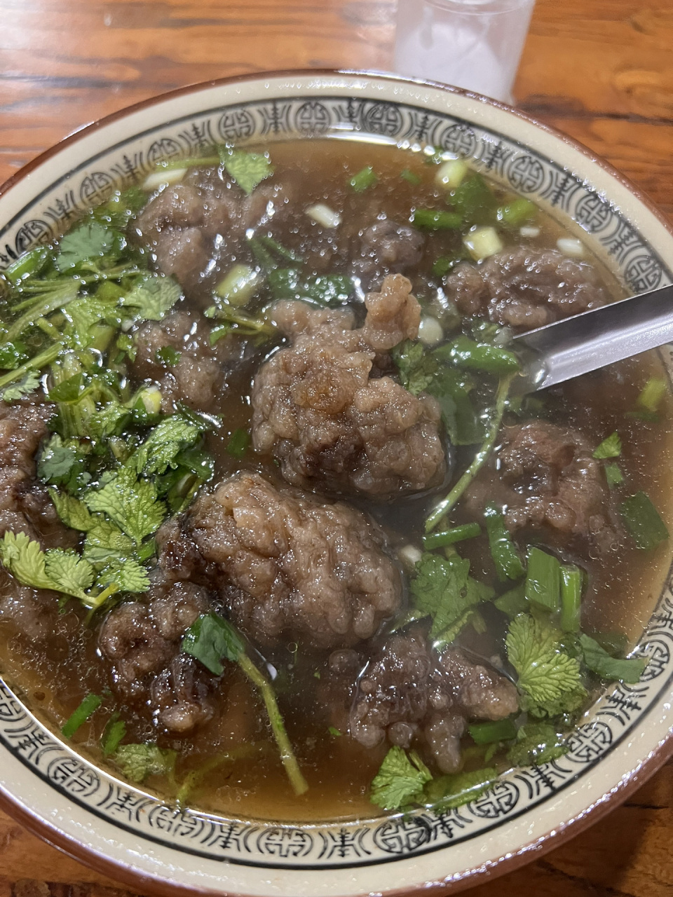 漯河探店|王记羊肉汤牛肉丸子汤 被别人种草的一家店 他家丸子里面