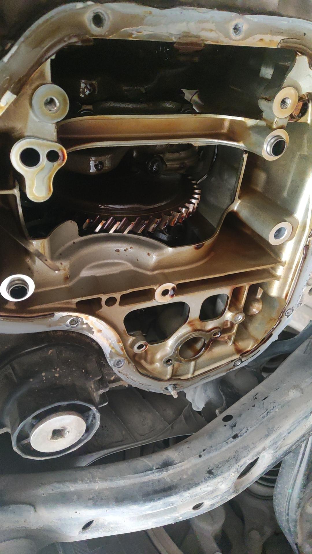 汉兰达2.7平衡轴损坏导致发动机车身震动,更换全新原厂故障解决