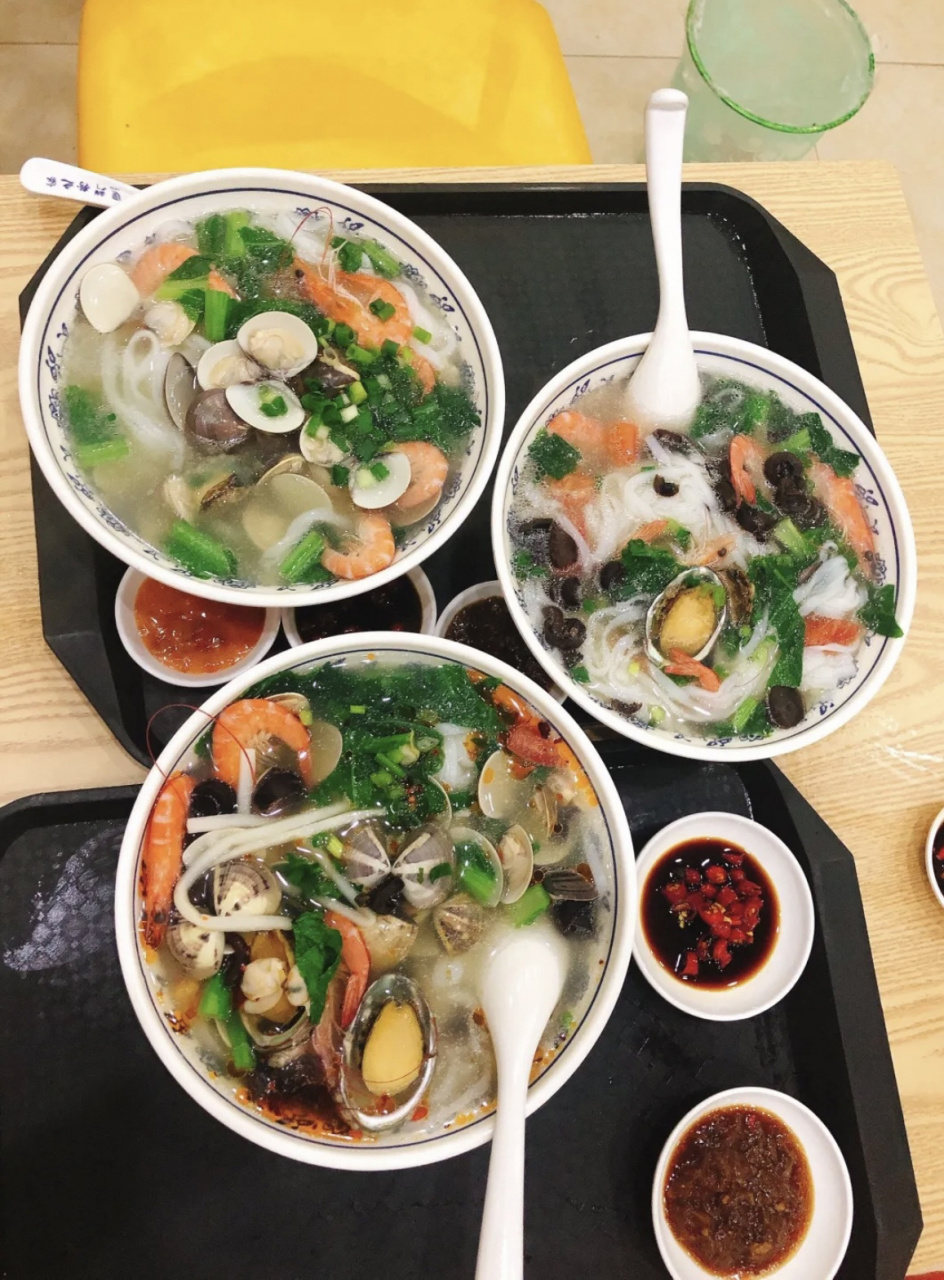 鲜粉之家 | 北海旅游千万不要错过的海鲜粉 每年一次的北海行,吃好吃