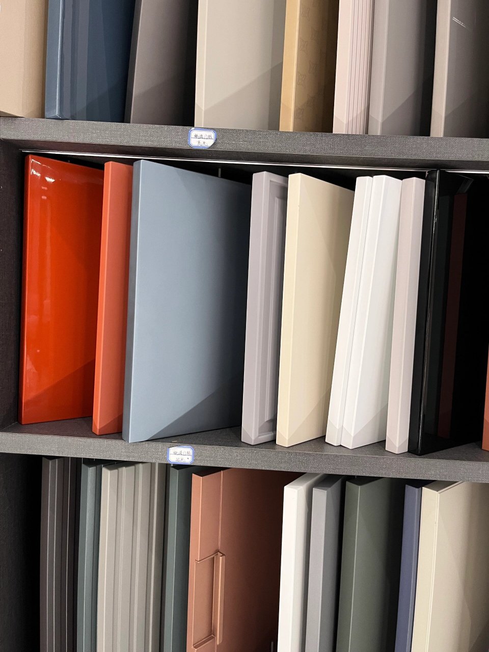 欧派烤漆门板花色 看有没有你喜欢的啊