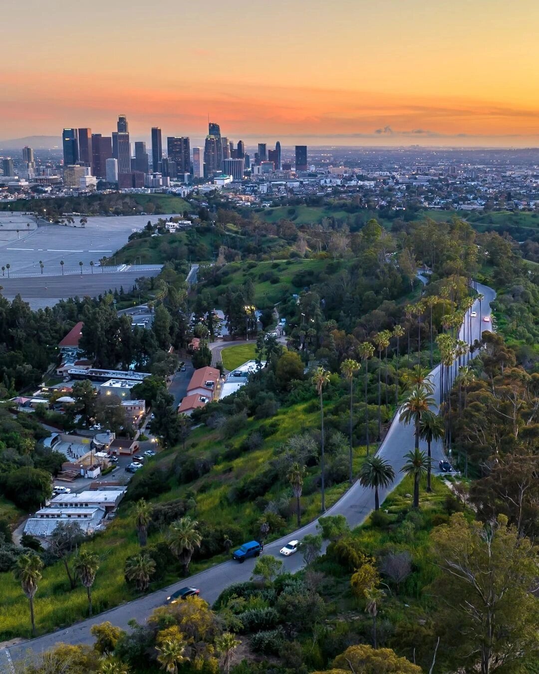 人口450多万,人均26万美元,位于美国加利福尼亚州西南部,是美国第二大