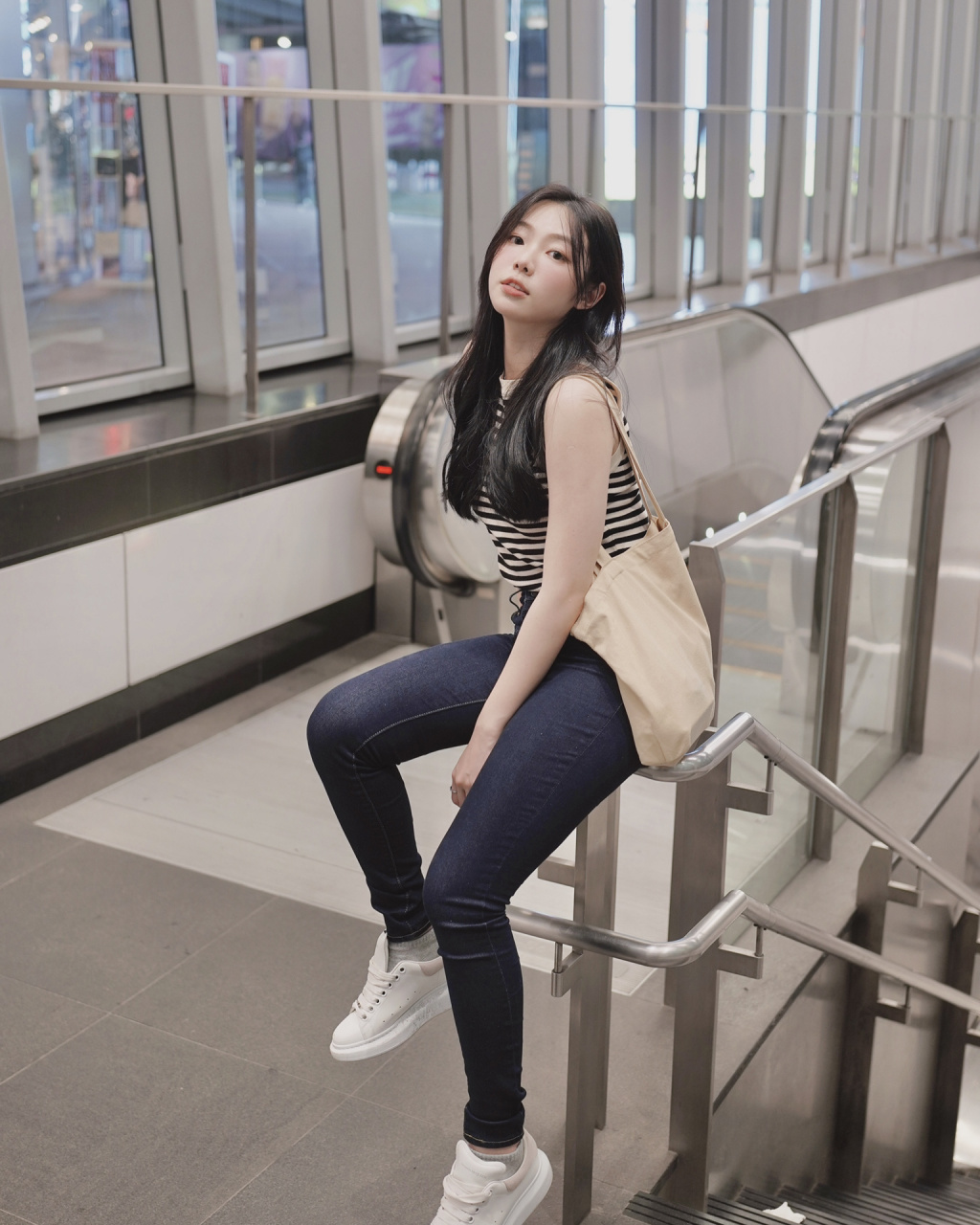 9890 mrt 随拍00|pavillion 逛街走走0178 逛完街搭mrt之前