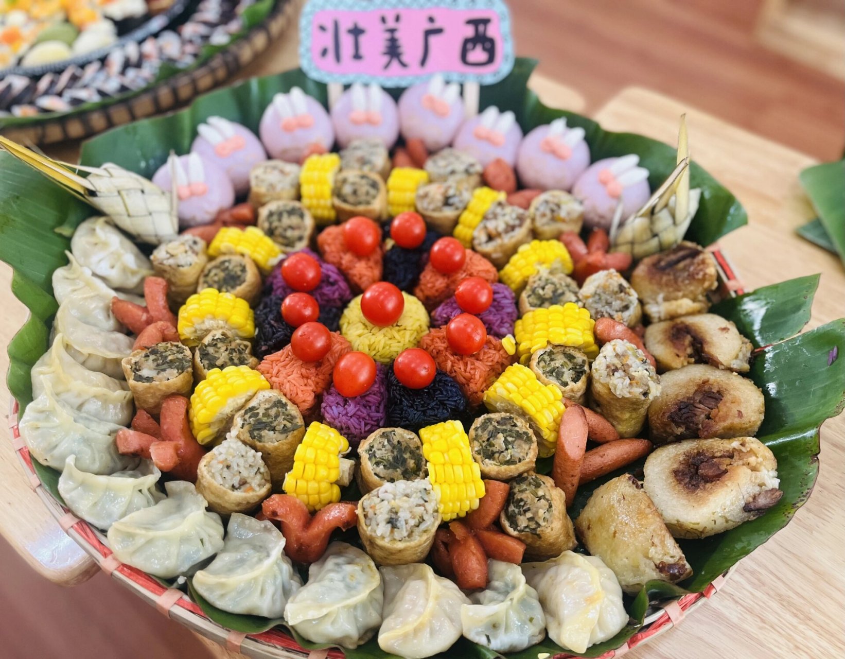 三月三簸箕宴摆盘 [庆祝r][庆祝r]