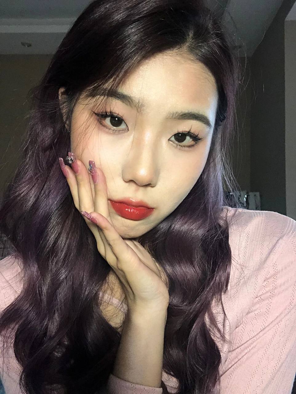 葡萄紫掉色过程 夏天辣妹该有的颜色 好几天没有更新头发掉色后续了