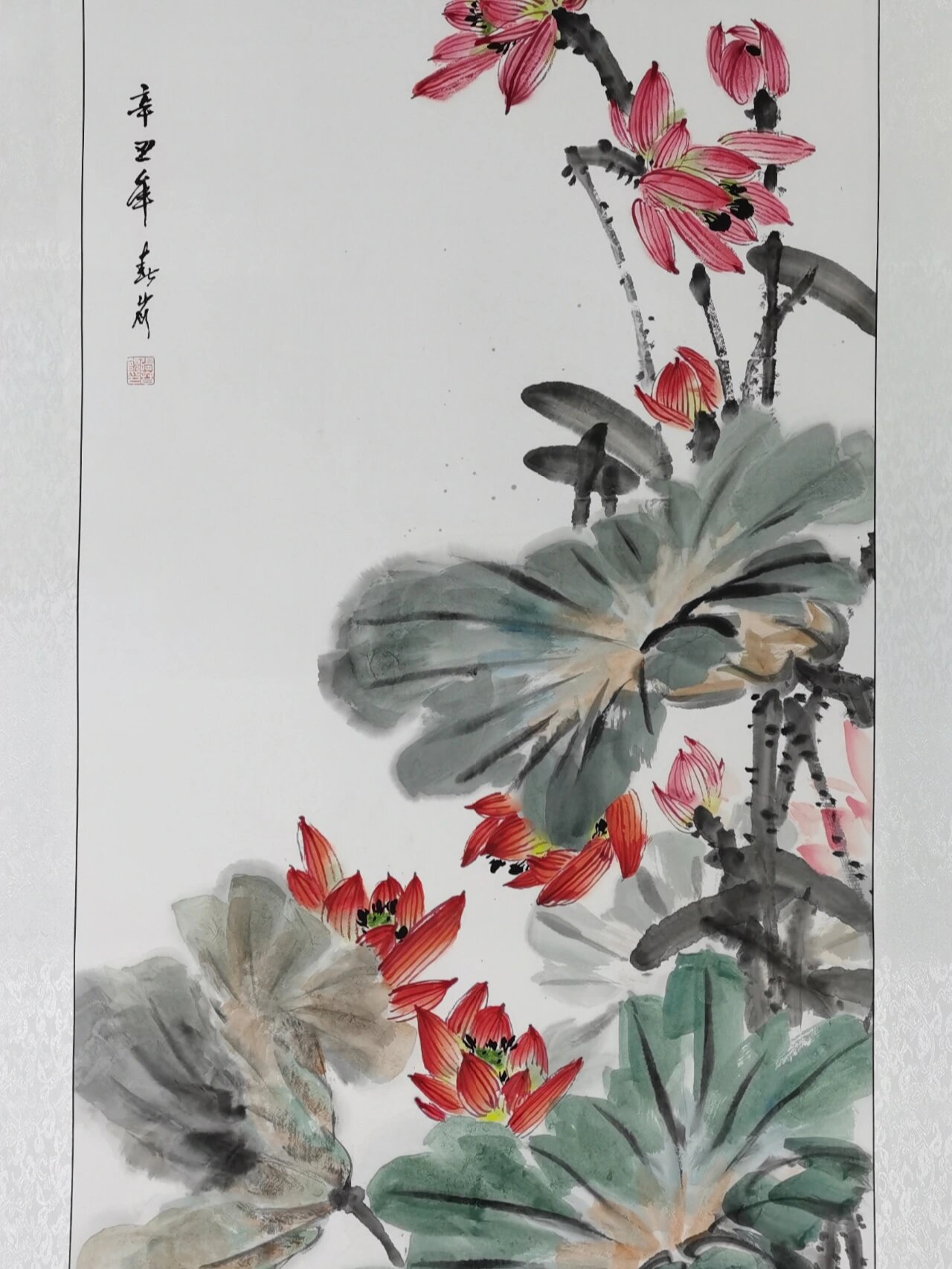 四尺竖版荷花图