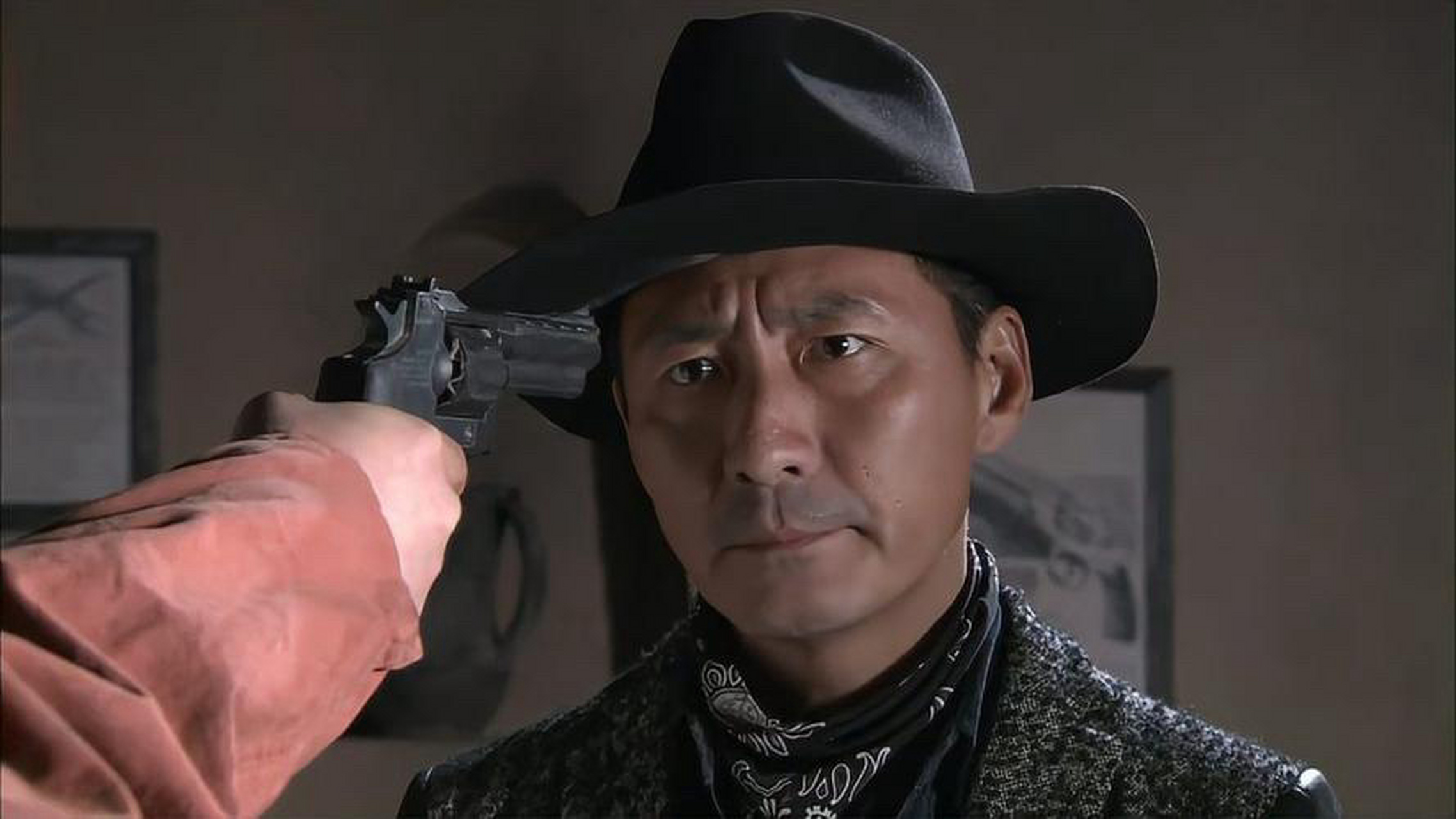 本着敌方不出动核武器,我方不出动燕双鹰的原则 没想到他们不讲武德