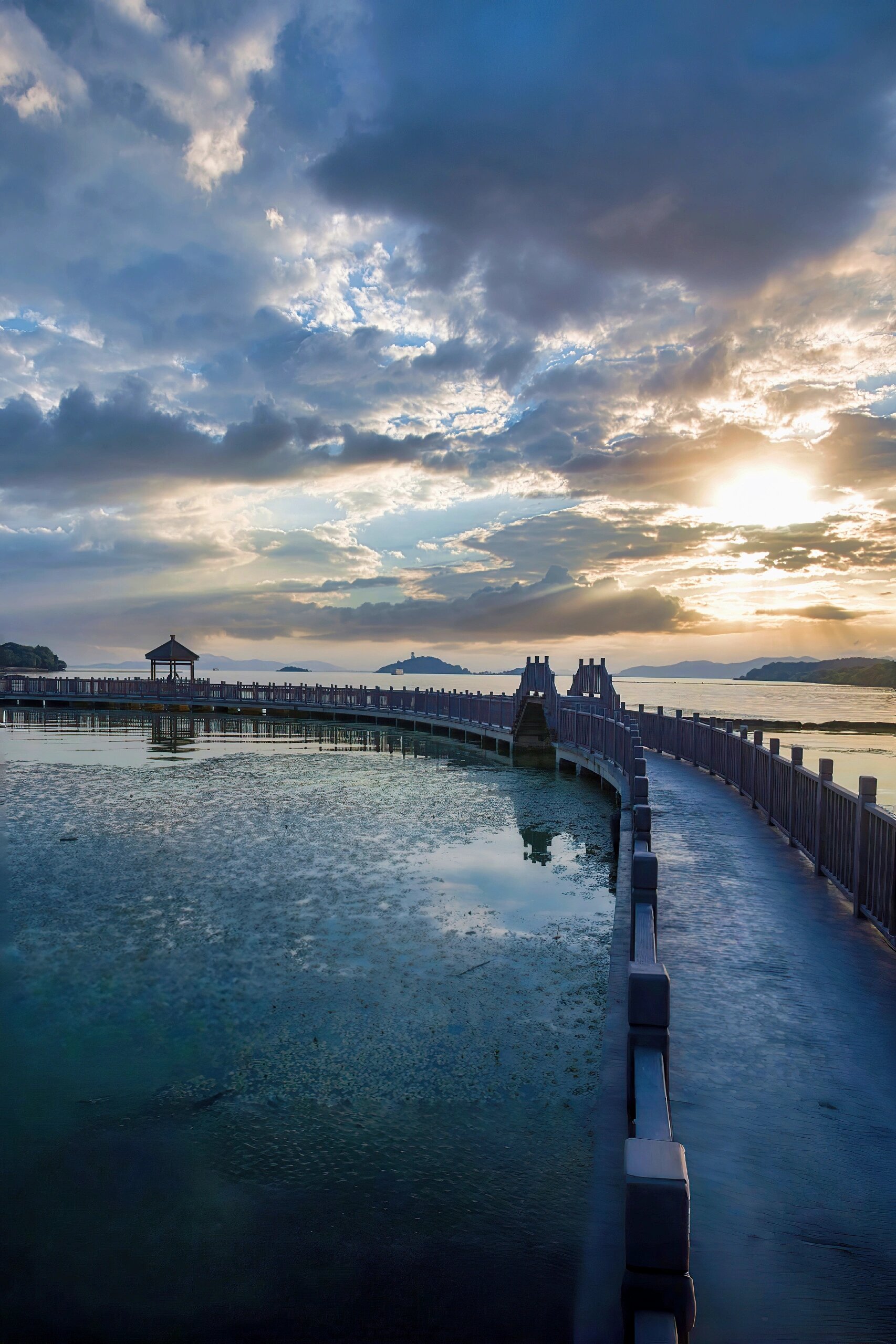 太湖不仅有着美丽的自然风光