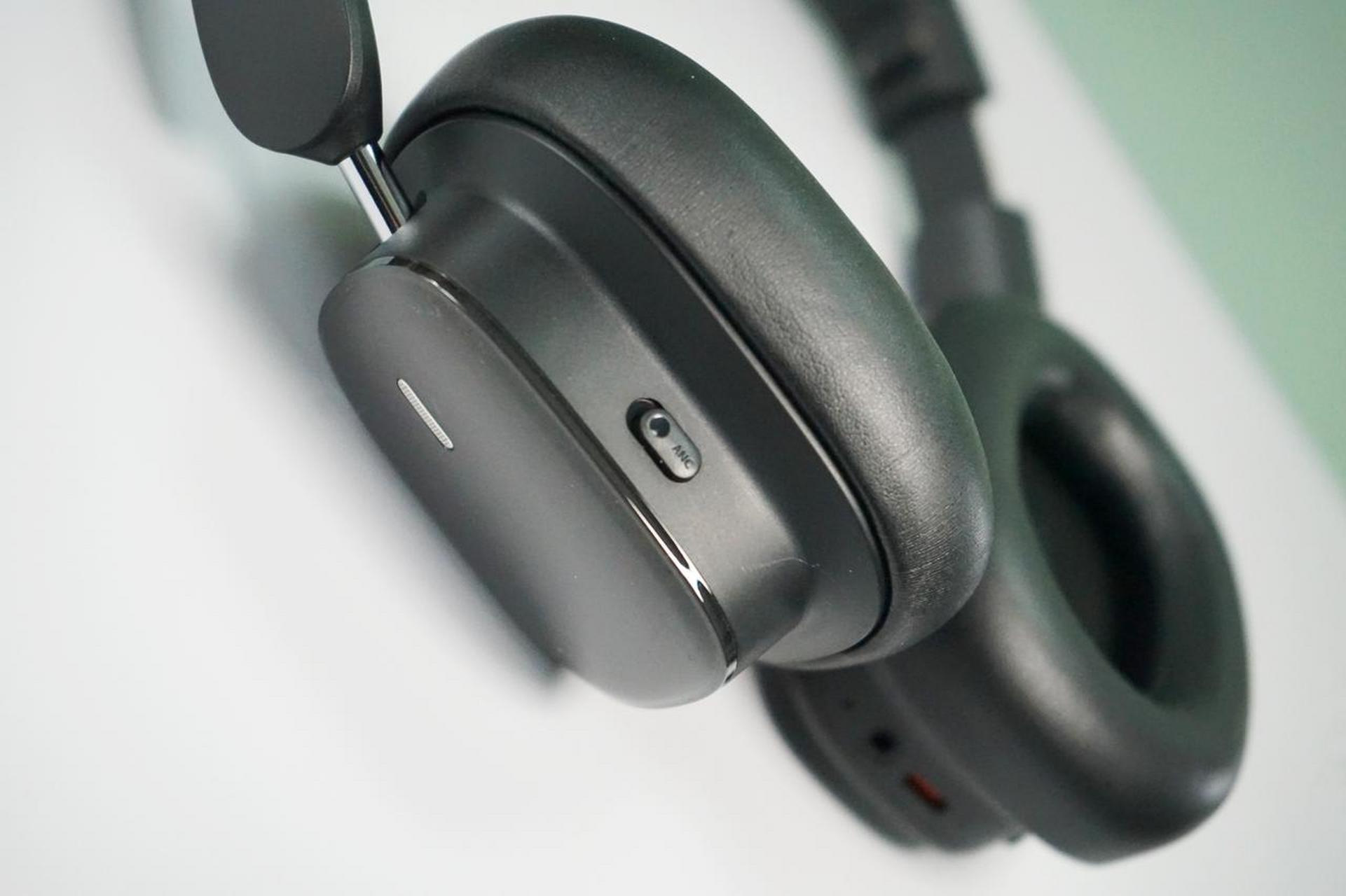 前两天收到了头戴式降噪耳机倍思h1i,用了两天,体验挺不错,因为有hi-r