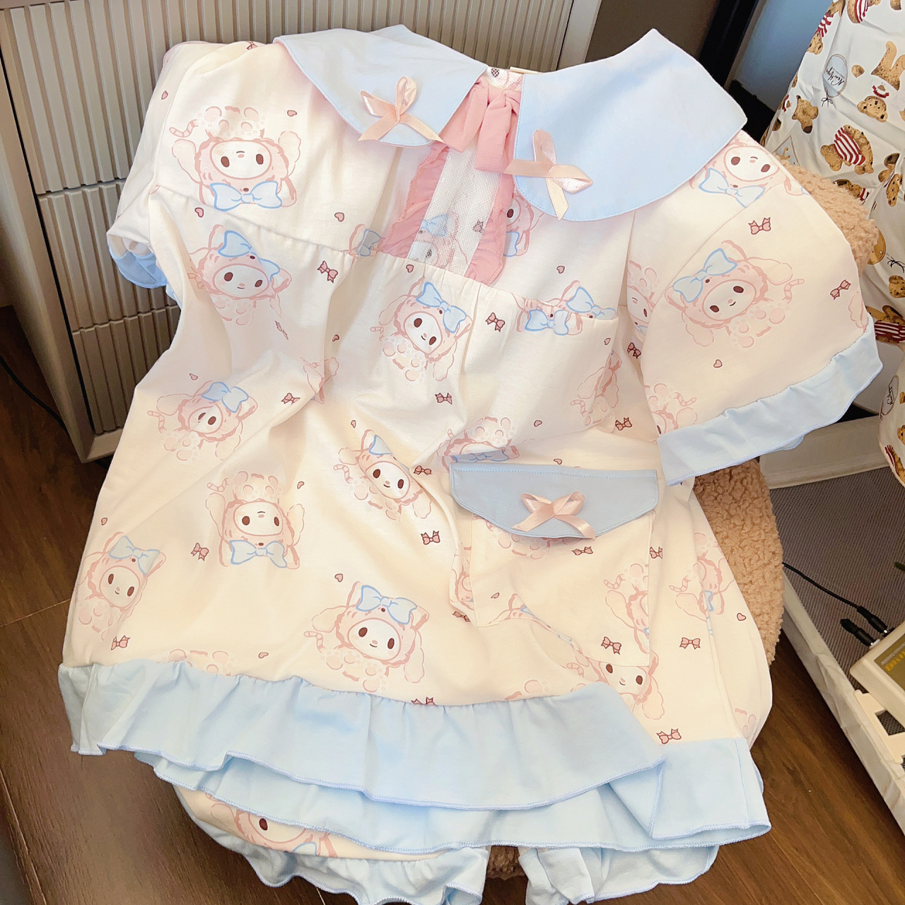 好可爱! ! 她给我选的美乐蒂自己挑的玉桂狗!