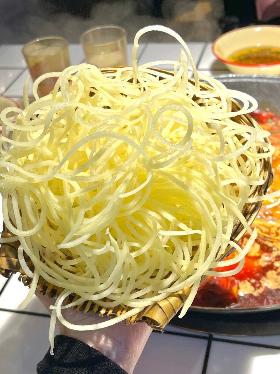 宝鸡·在这家火锅店吃到了超火的千丝土豆08 7515山中井火锅