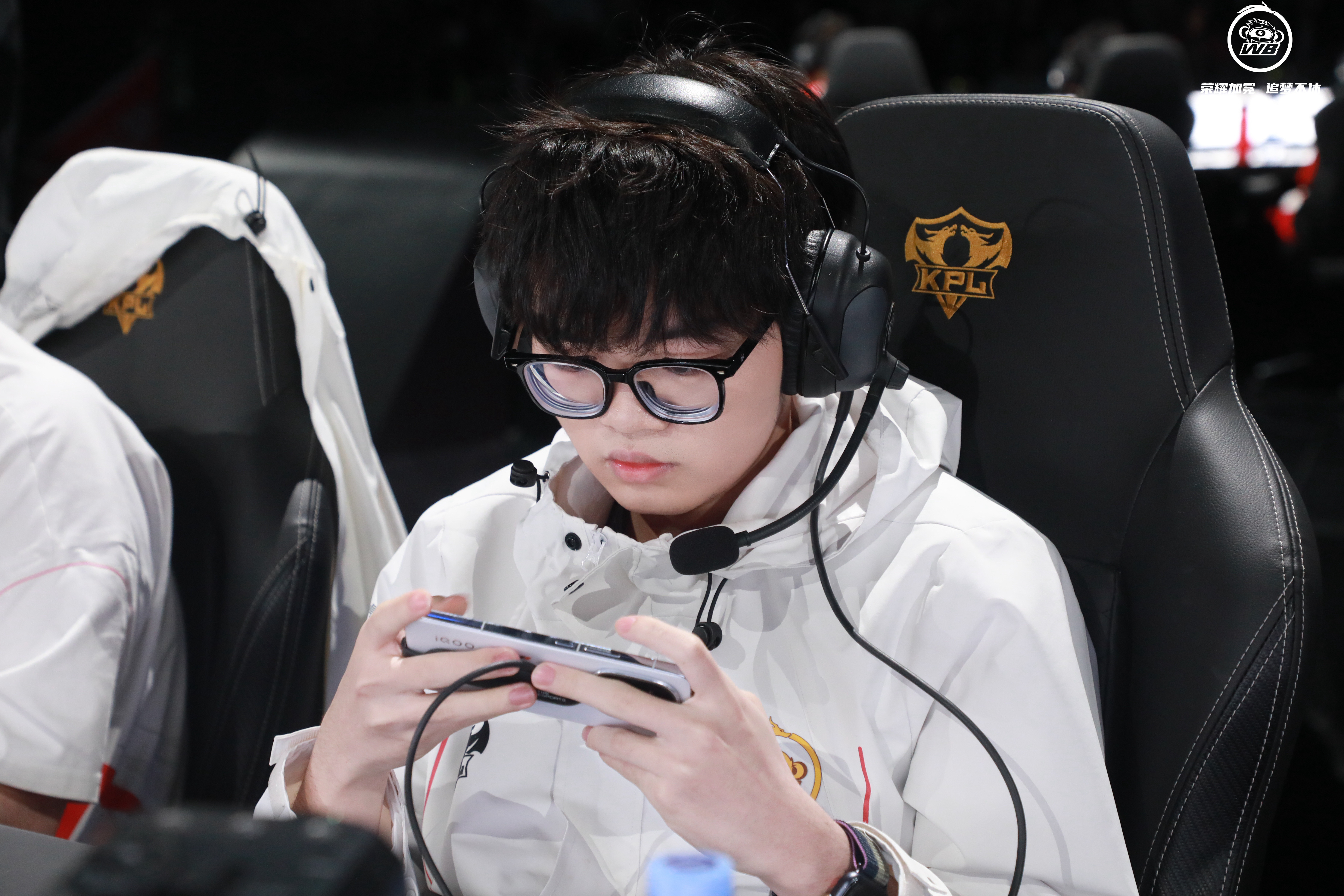 荣耀加冕 追梦不休 本场比分,北京wb 2:4