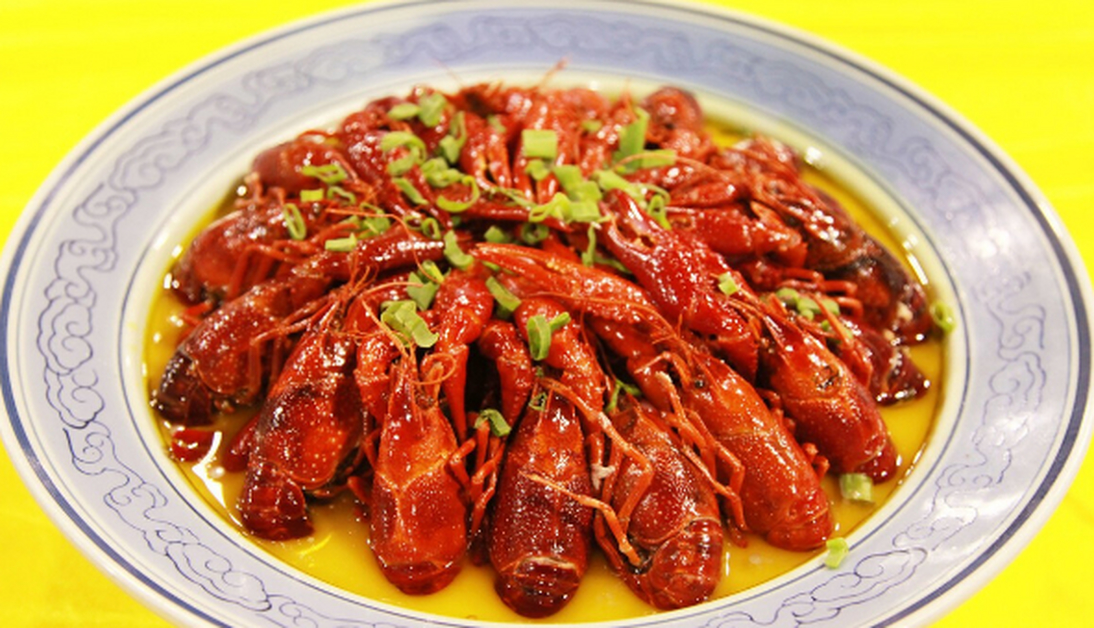 十三香龙虾#美食##美食分享##江苏美食#  十三香龙虾也是部分江苏人吃